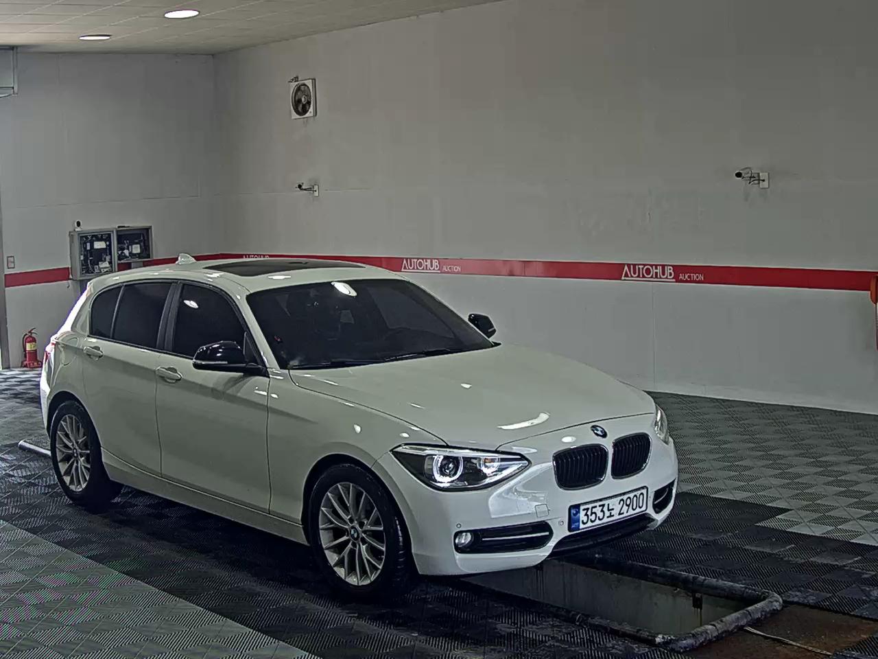 2015 - bmw 1 series