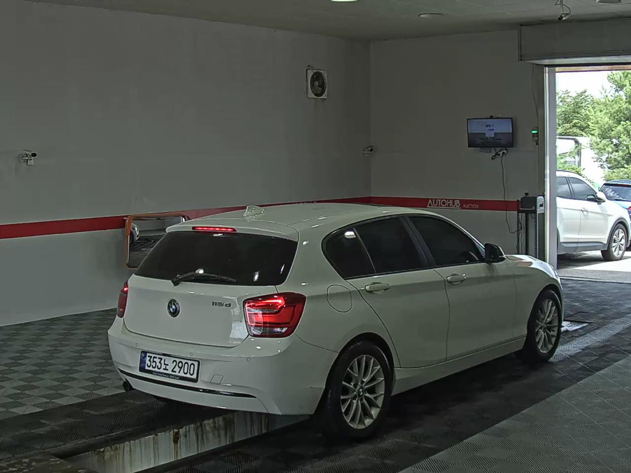 2015 - bmw 1 series