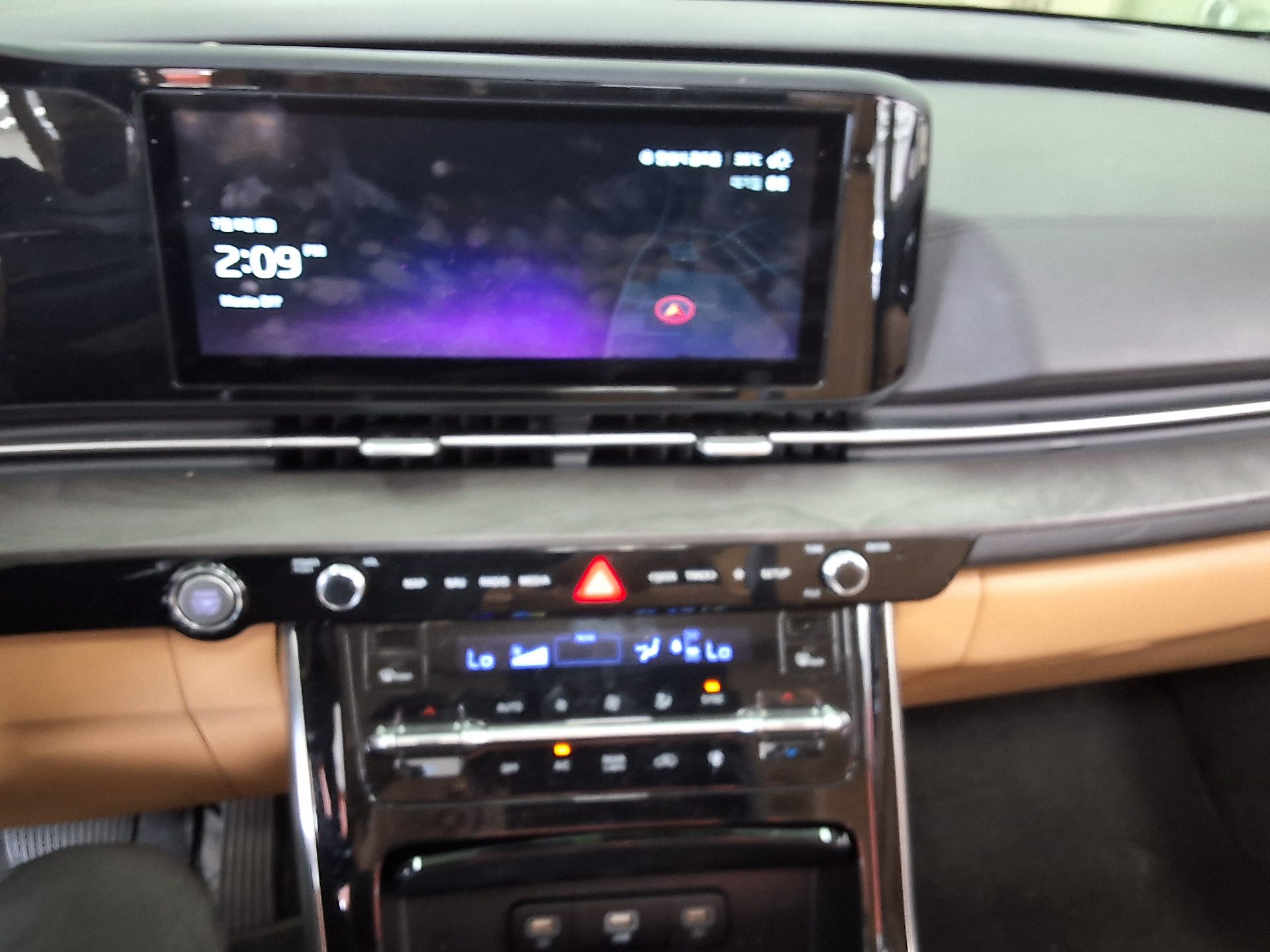 2023 - kia carnival