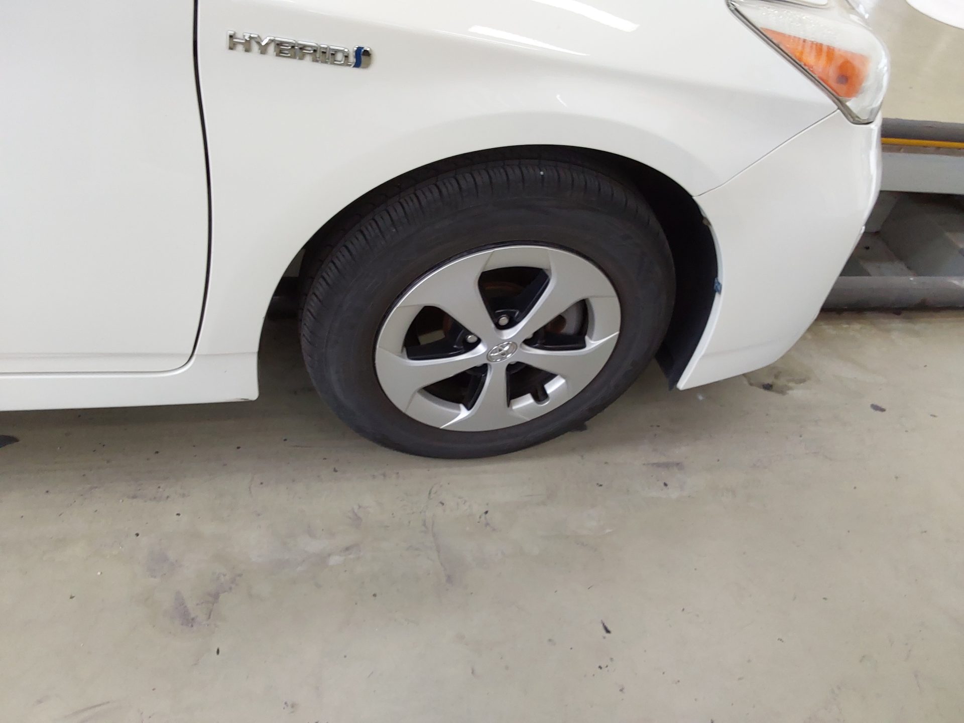 2012 - toyota prius