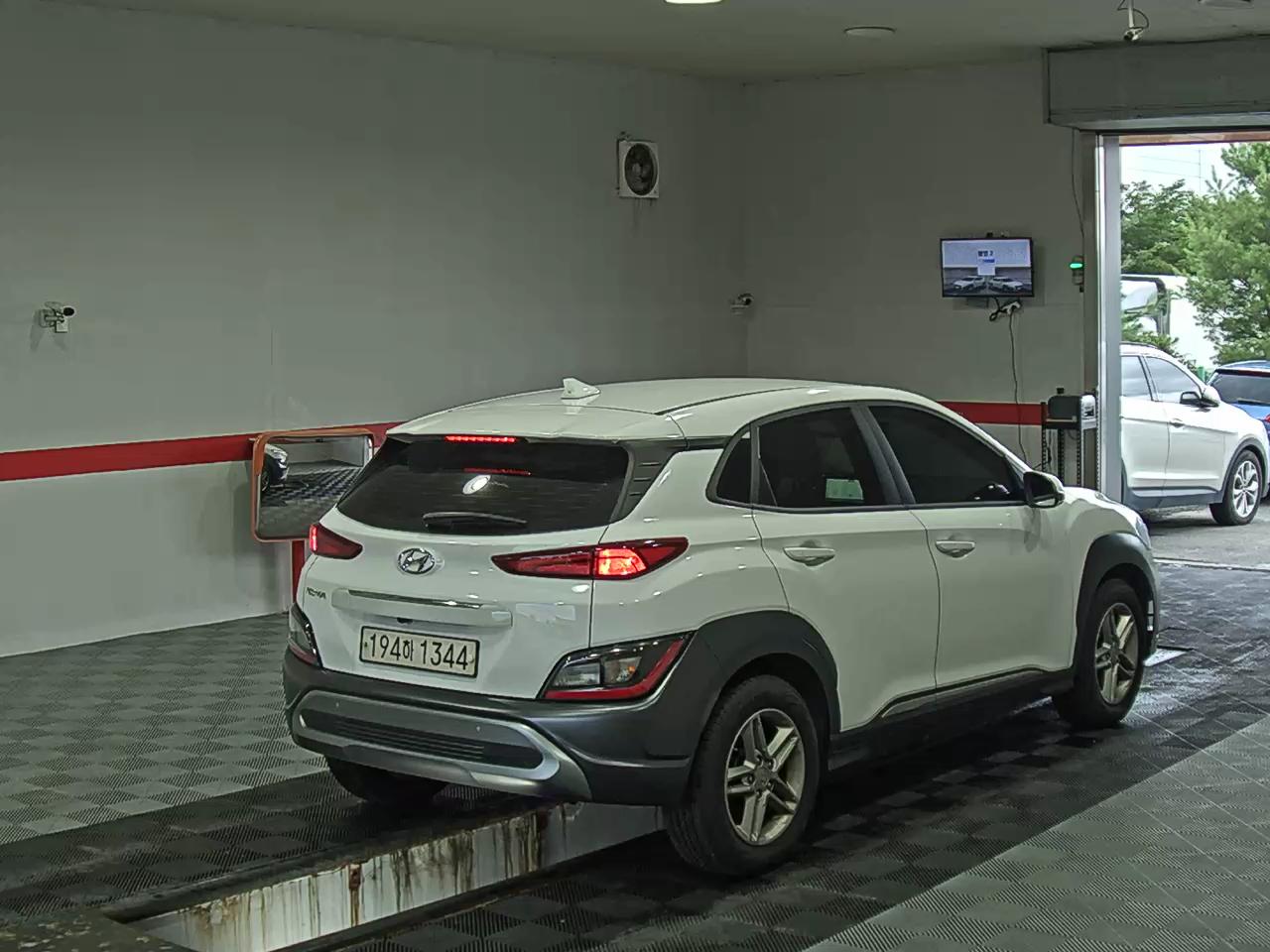 2023 - hyundai kona