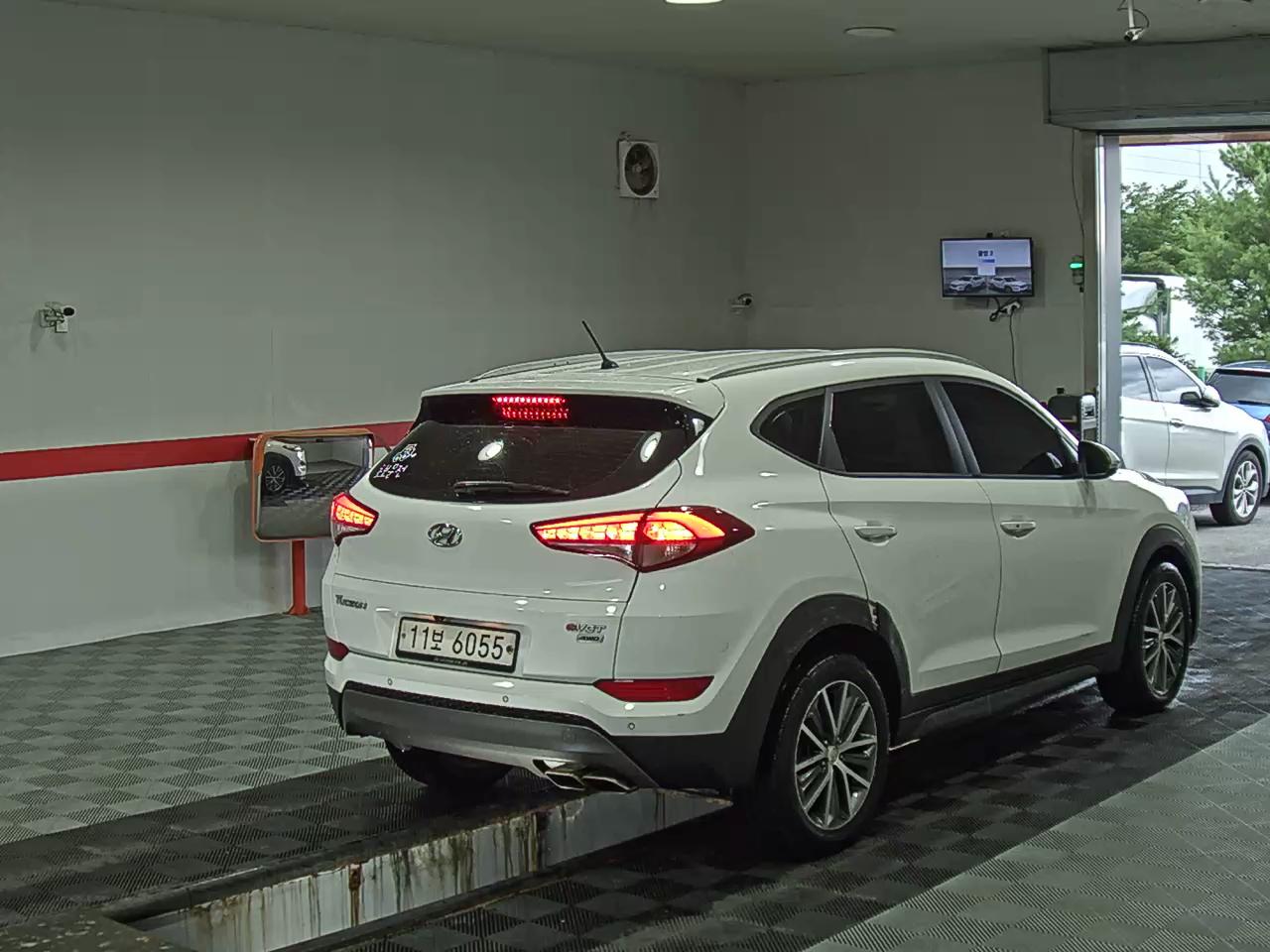 2016 - hyundai tucson