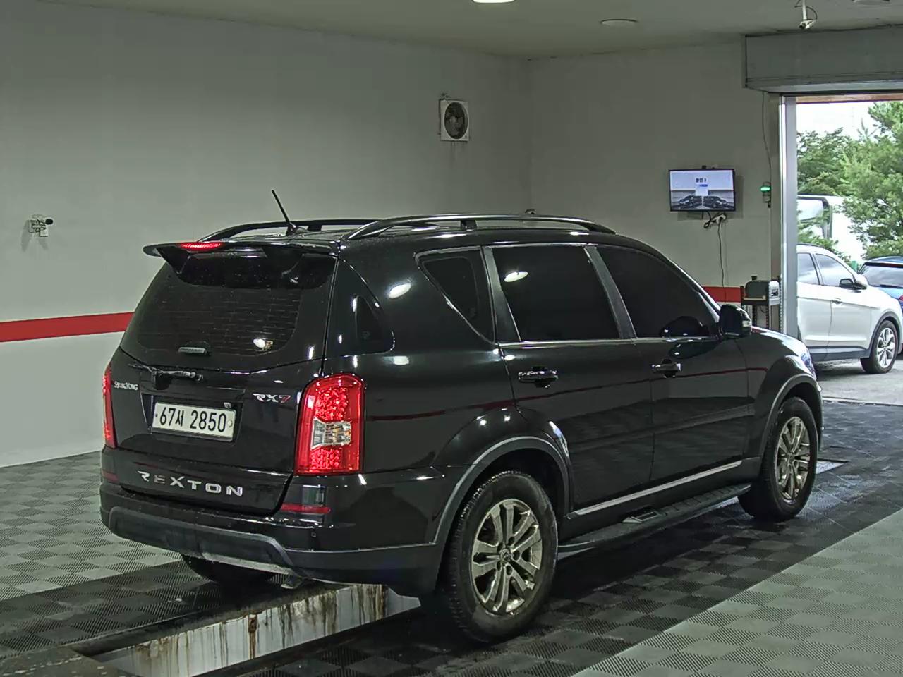 2014 - ssangyong rexton