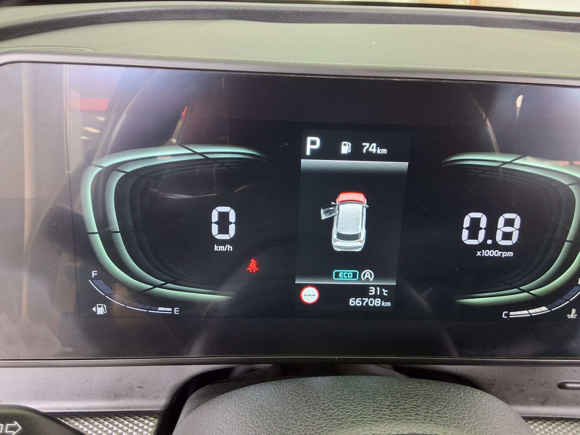 2022 - kia sportage