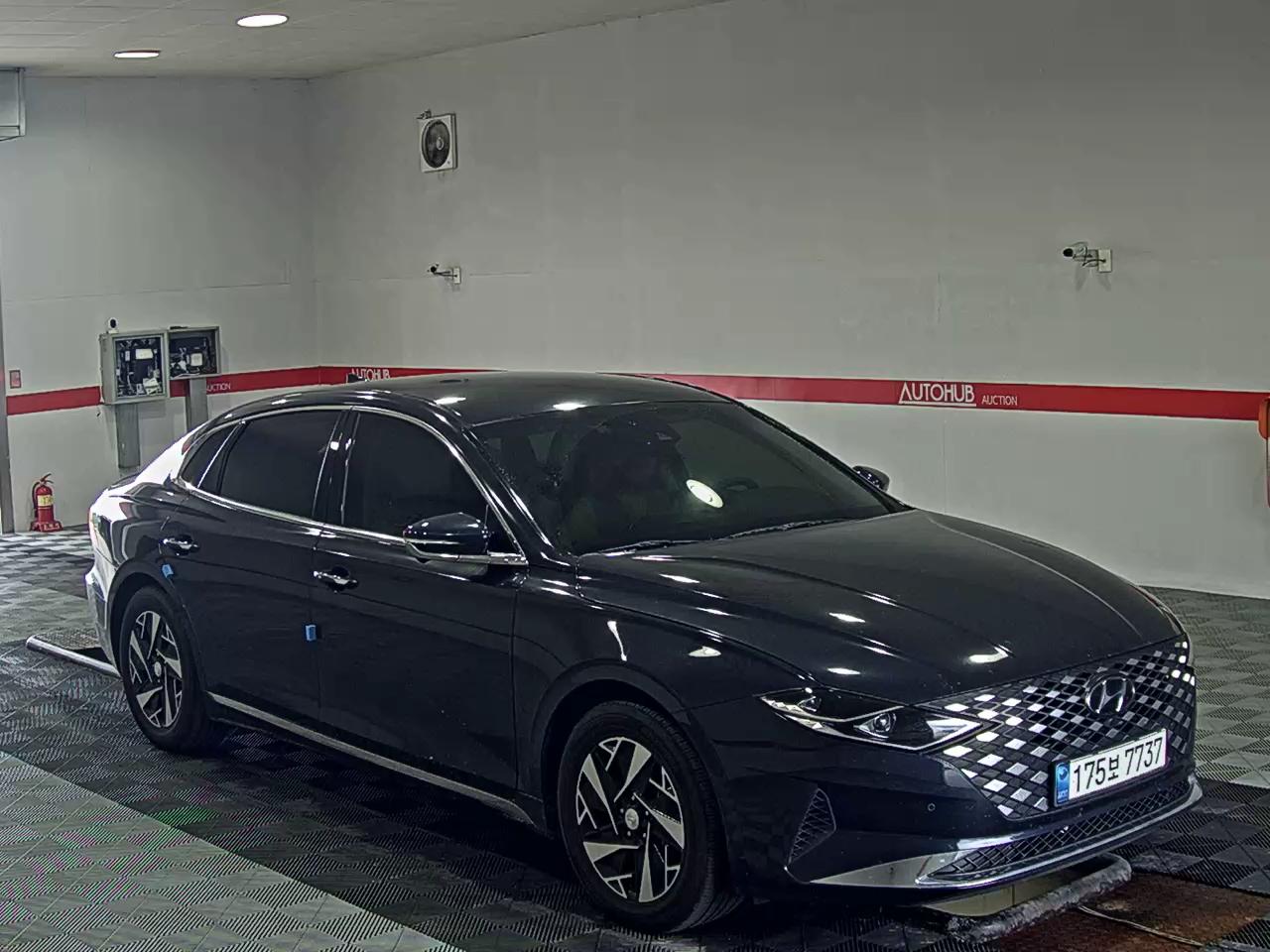 2022 - hyundai grandeur