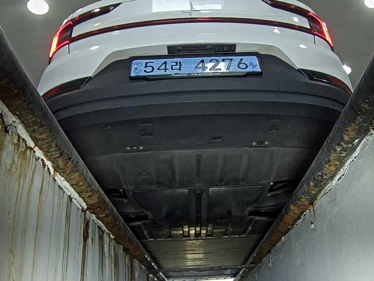 Polestar Polestar 2 2022 — صورة 15