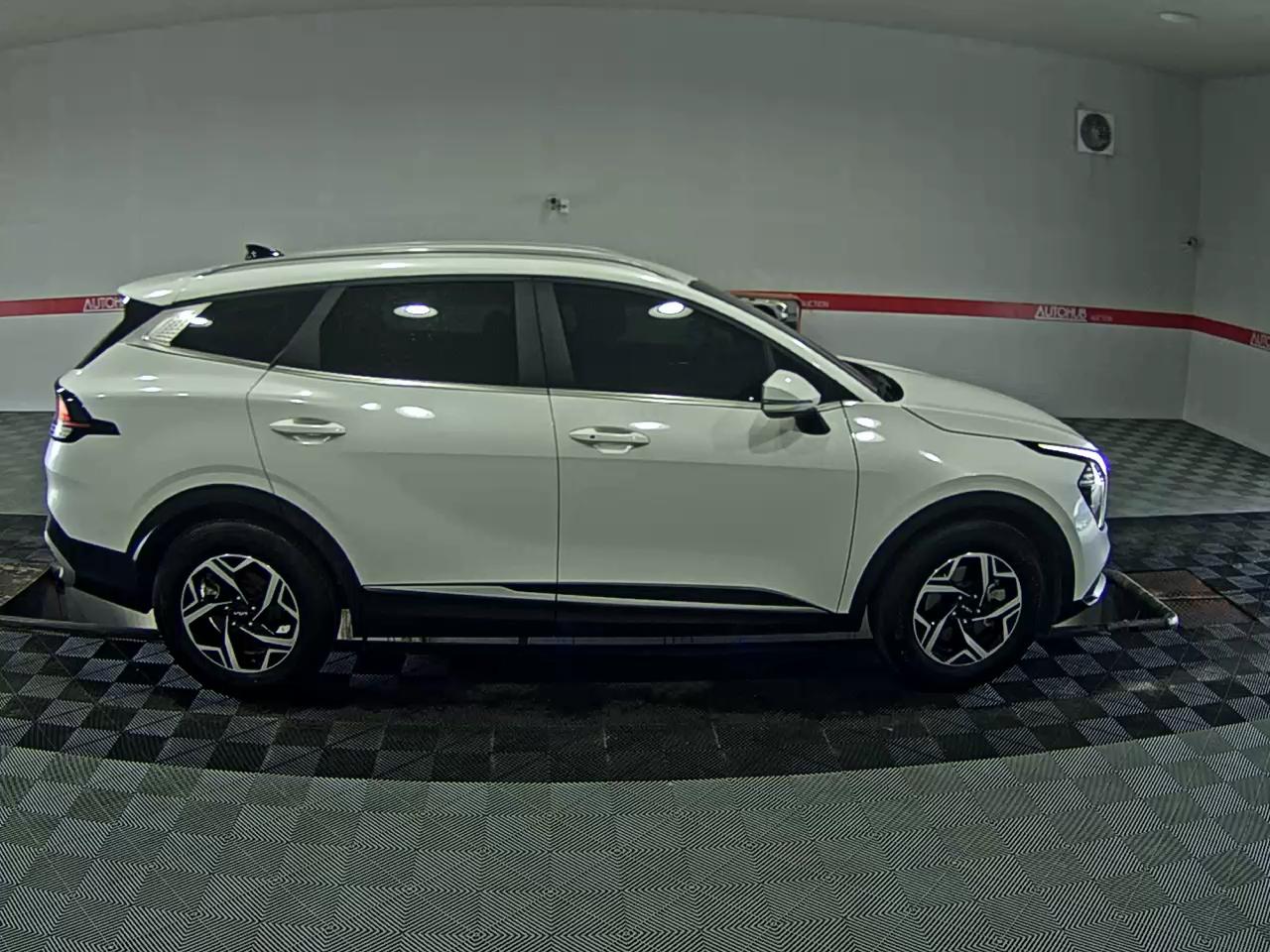 2022 - kia sportage