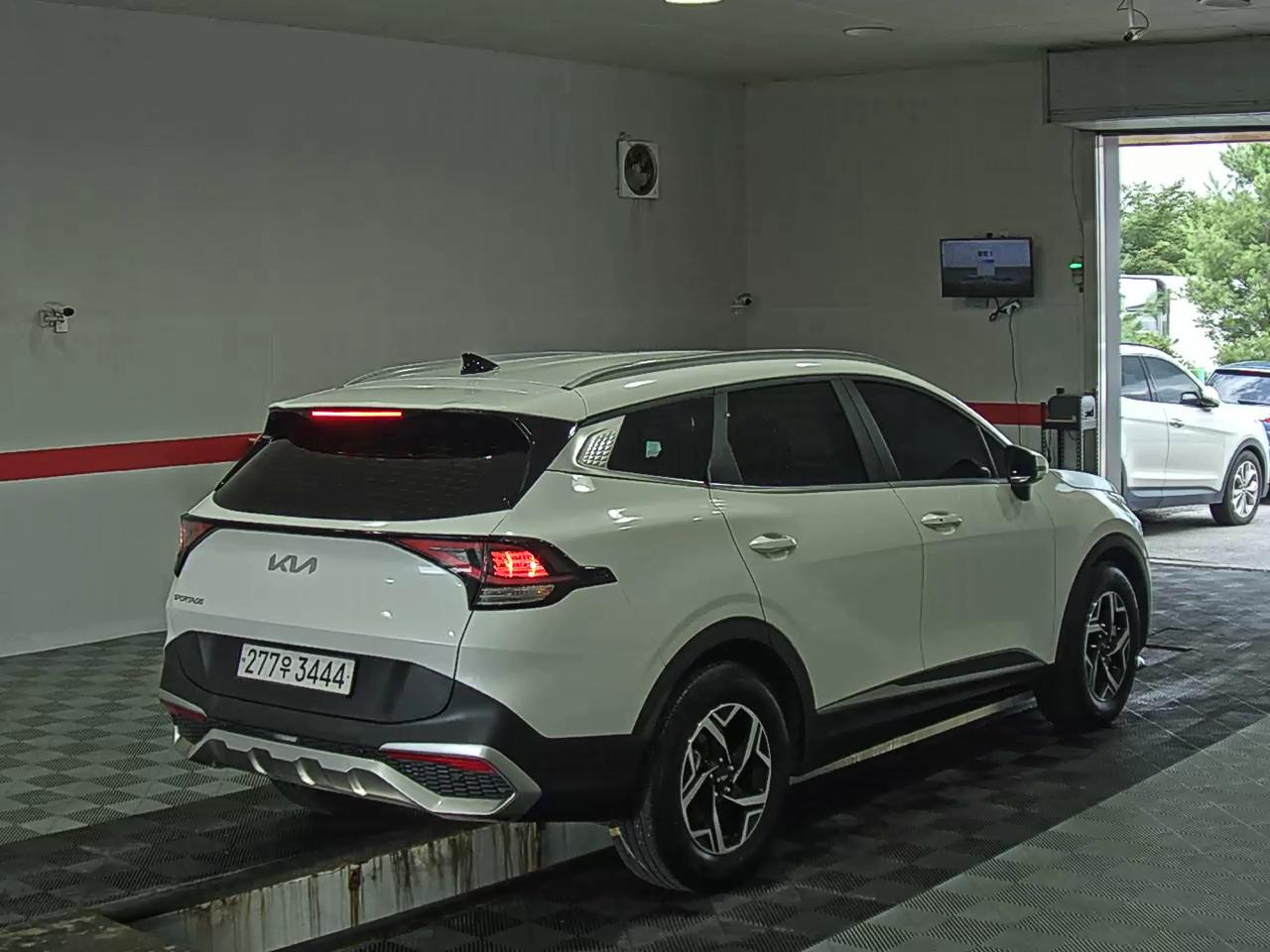 2022 - kia sportage