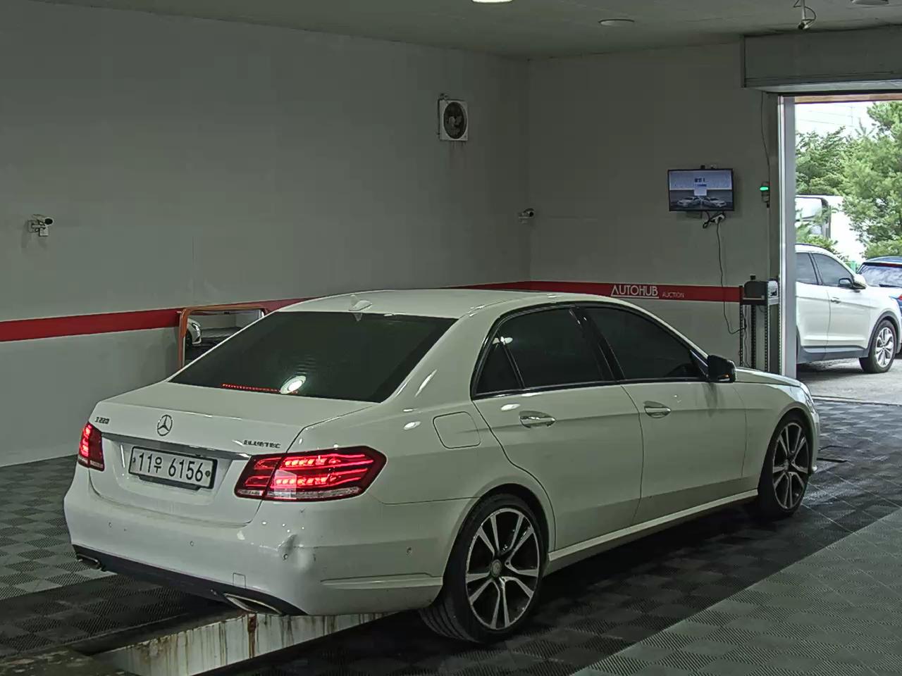 2016 - mercedes-benz e220
