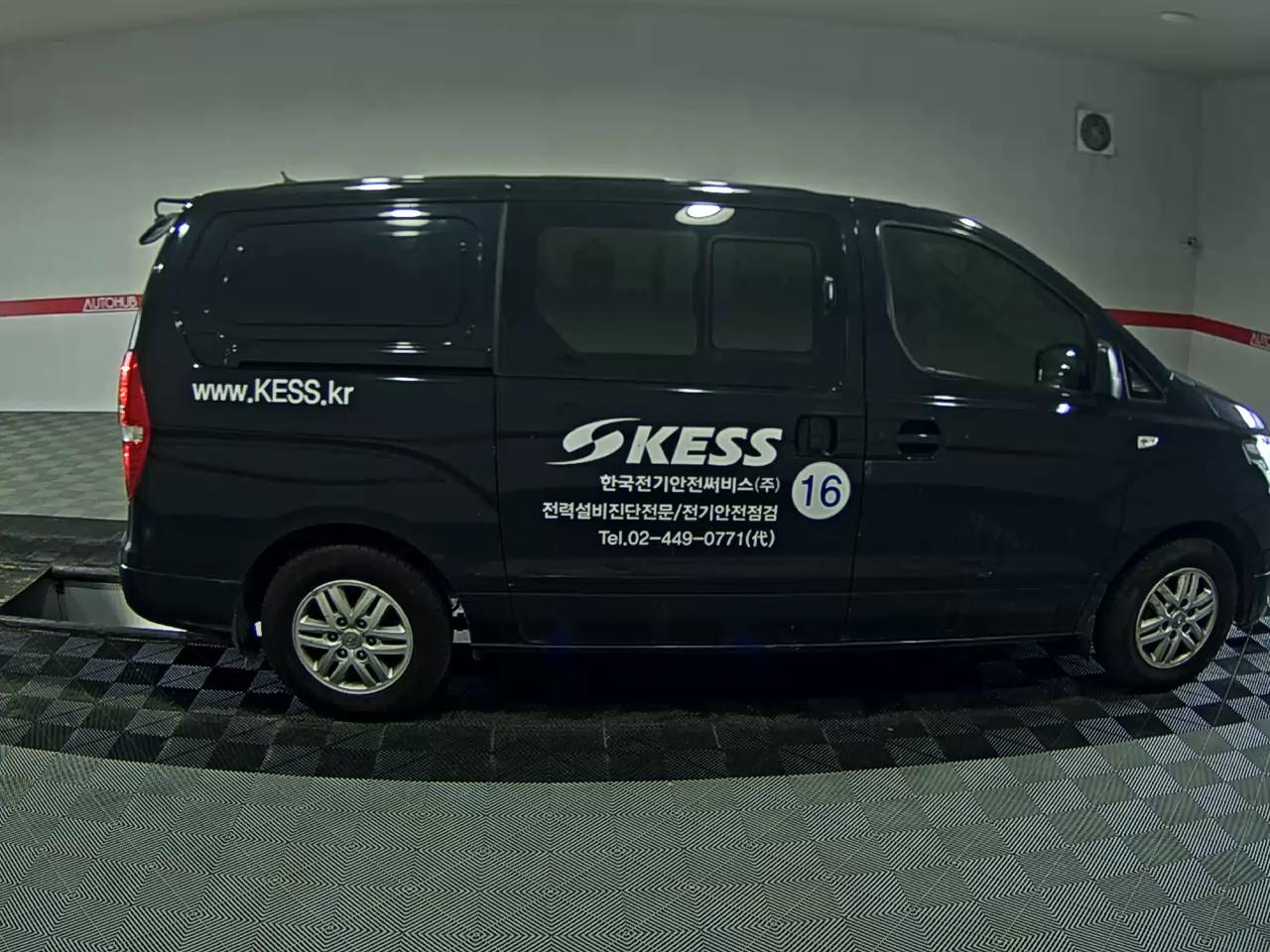 2019 - hyundai grand starex