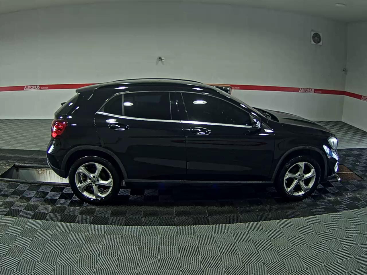 2019 - mercedes-benz gla 220