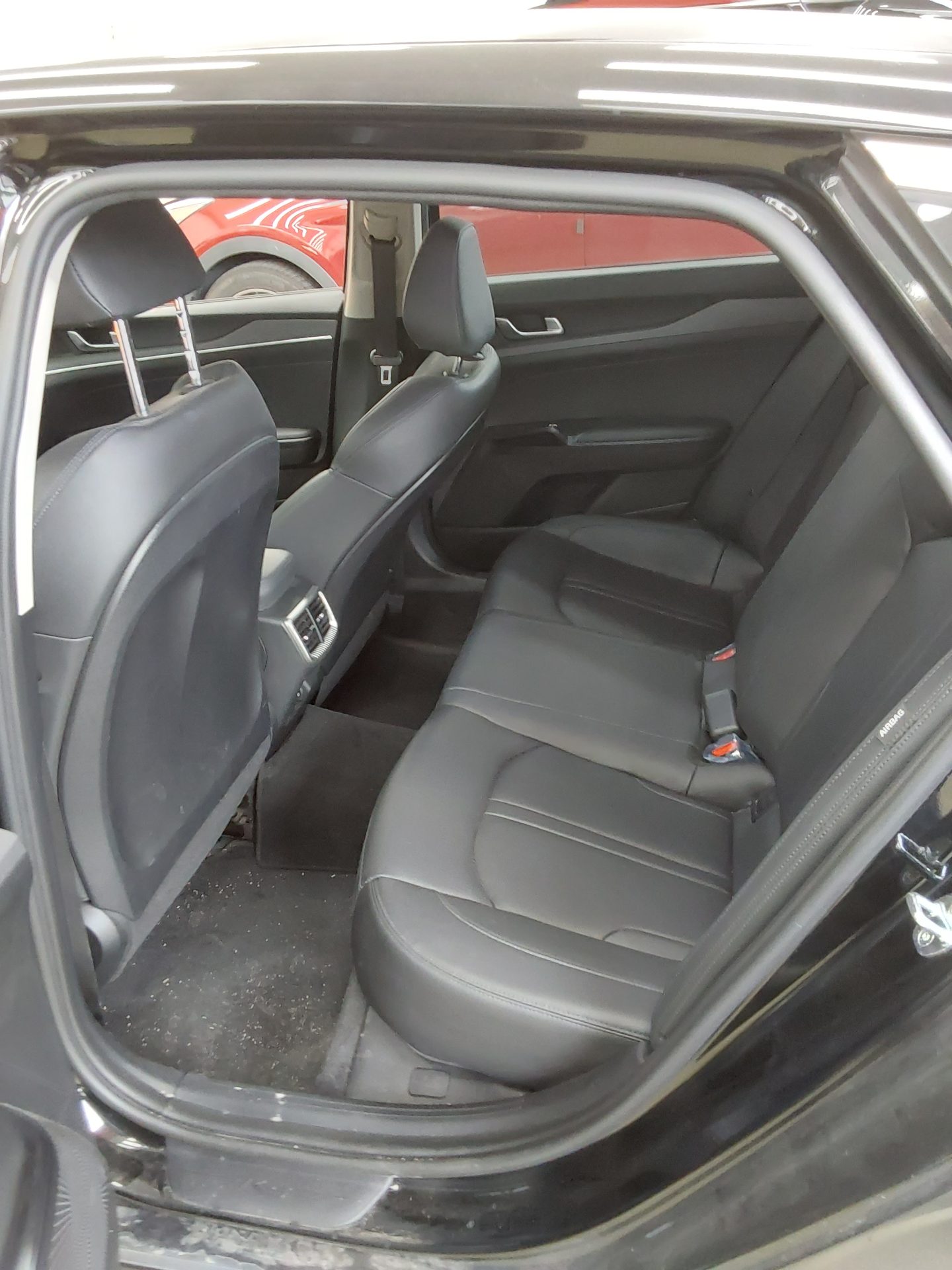 2021 - kia k5