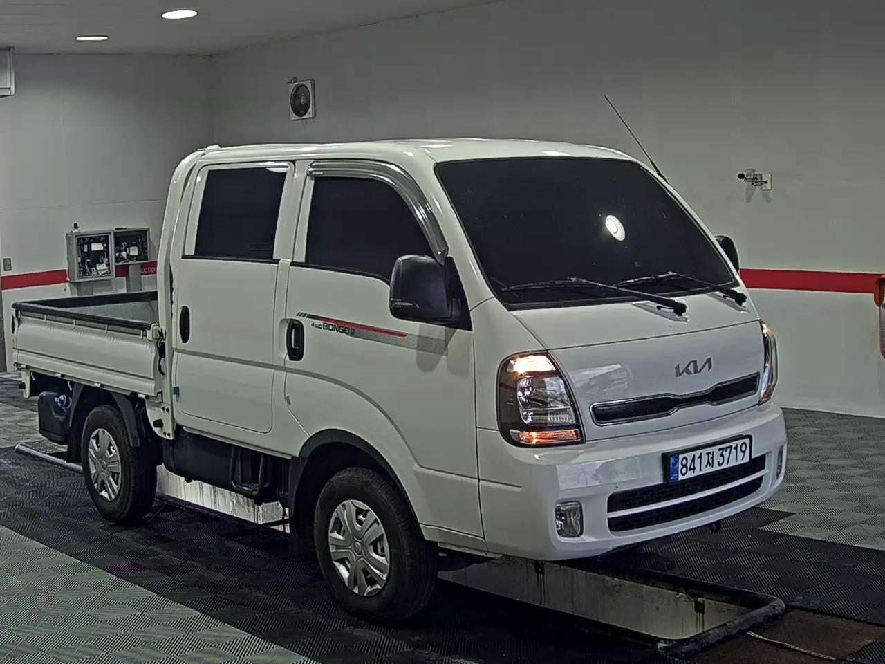 2023 - kia bongo