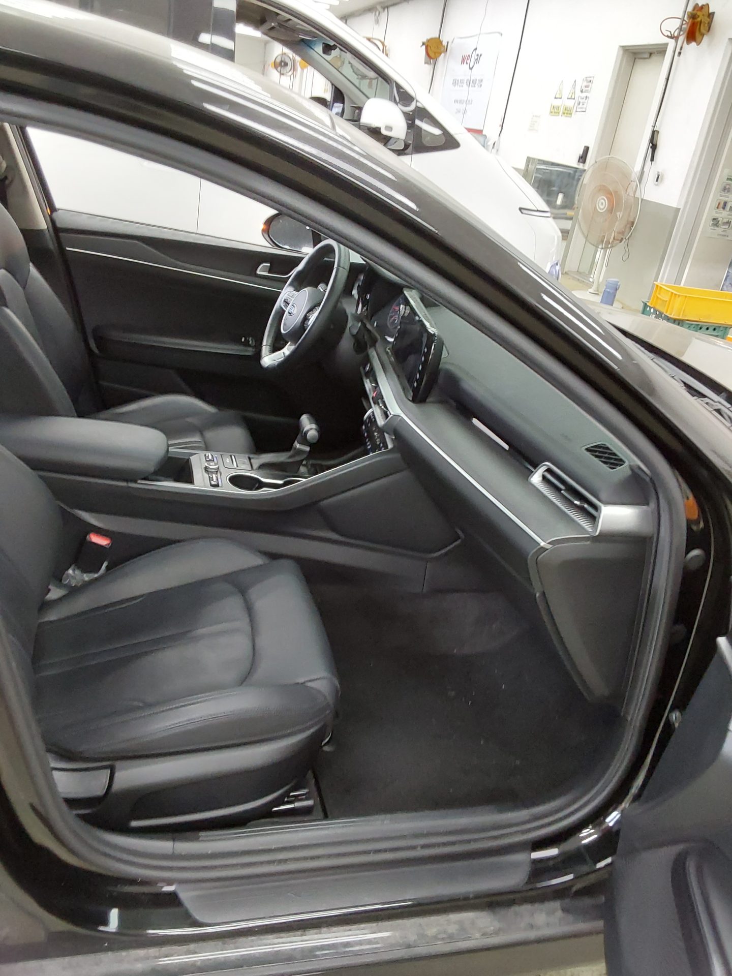 2021 - kia k5