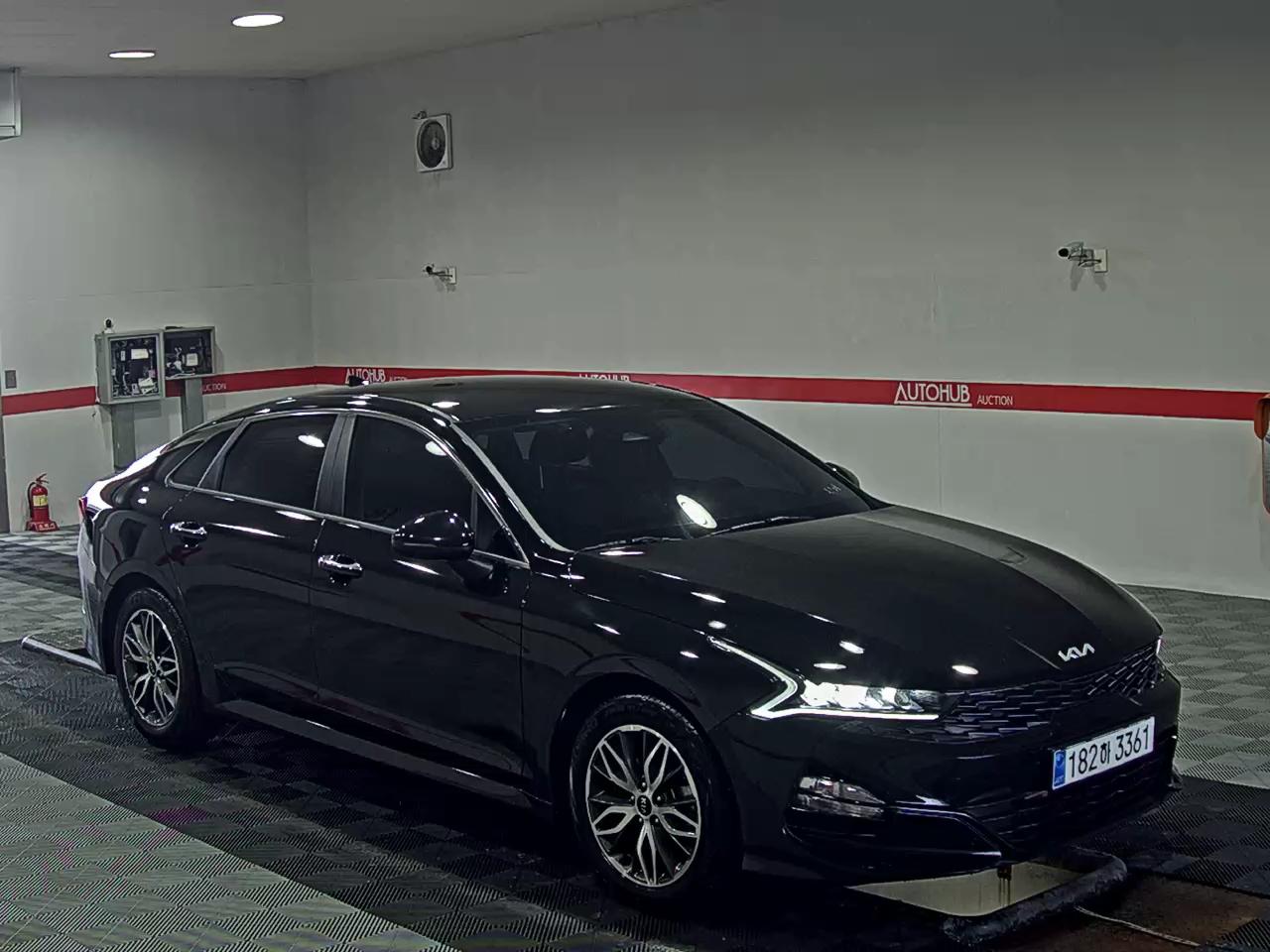 2021 - kia k5