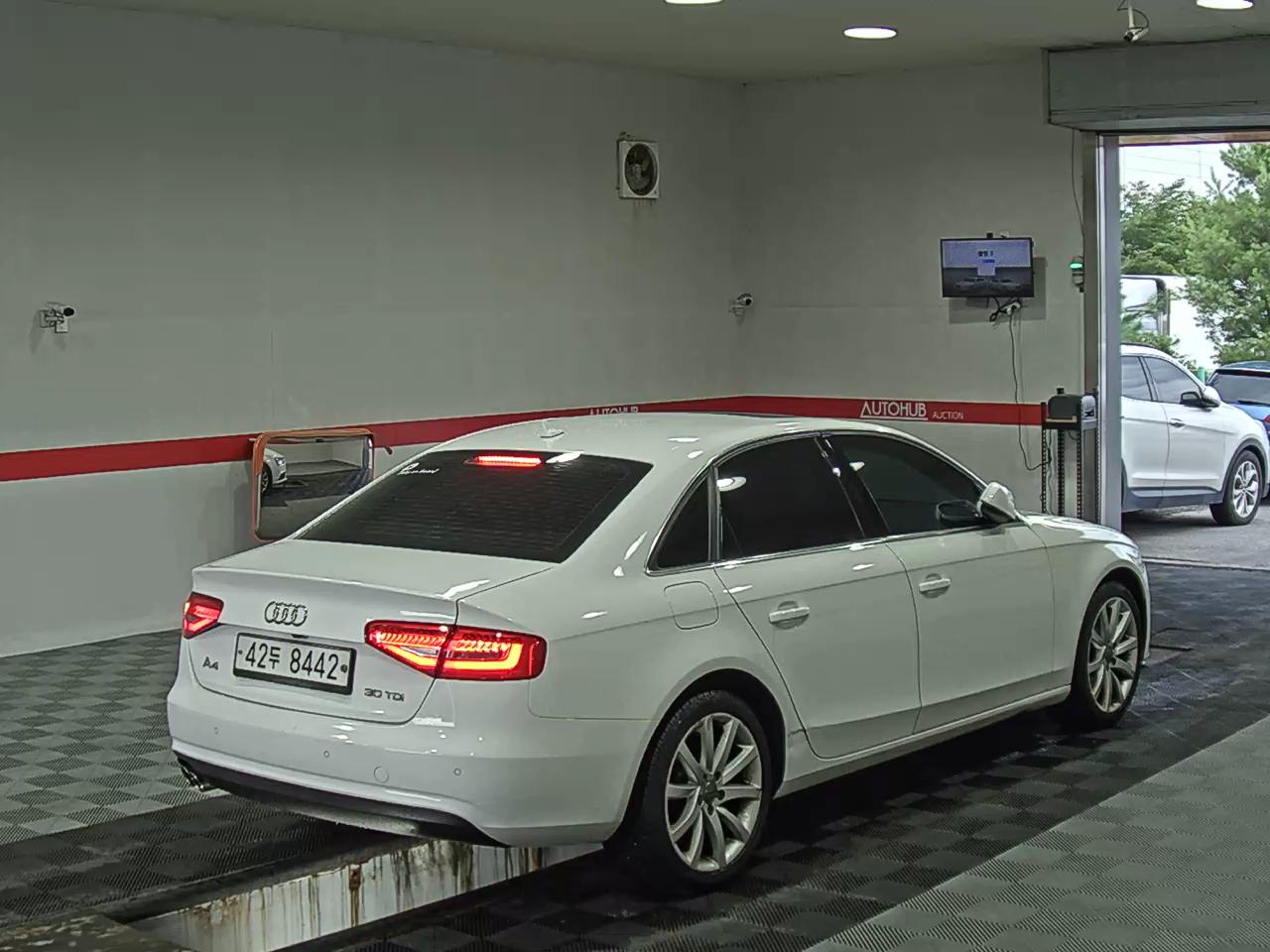 2015 - audi a4