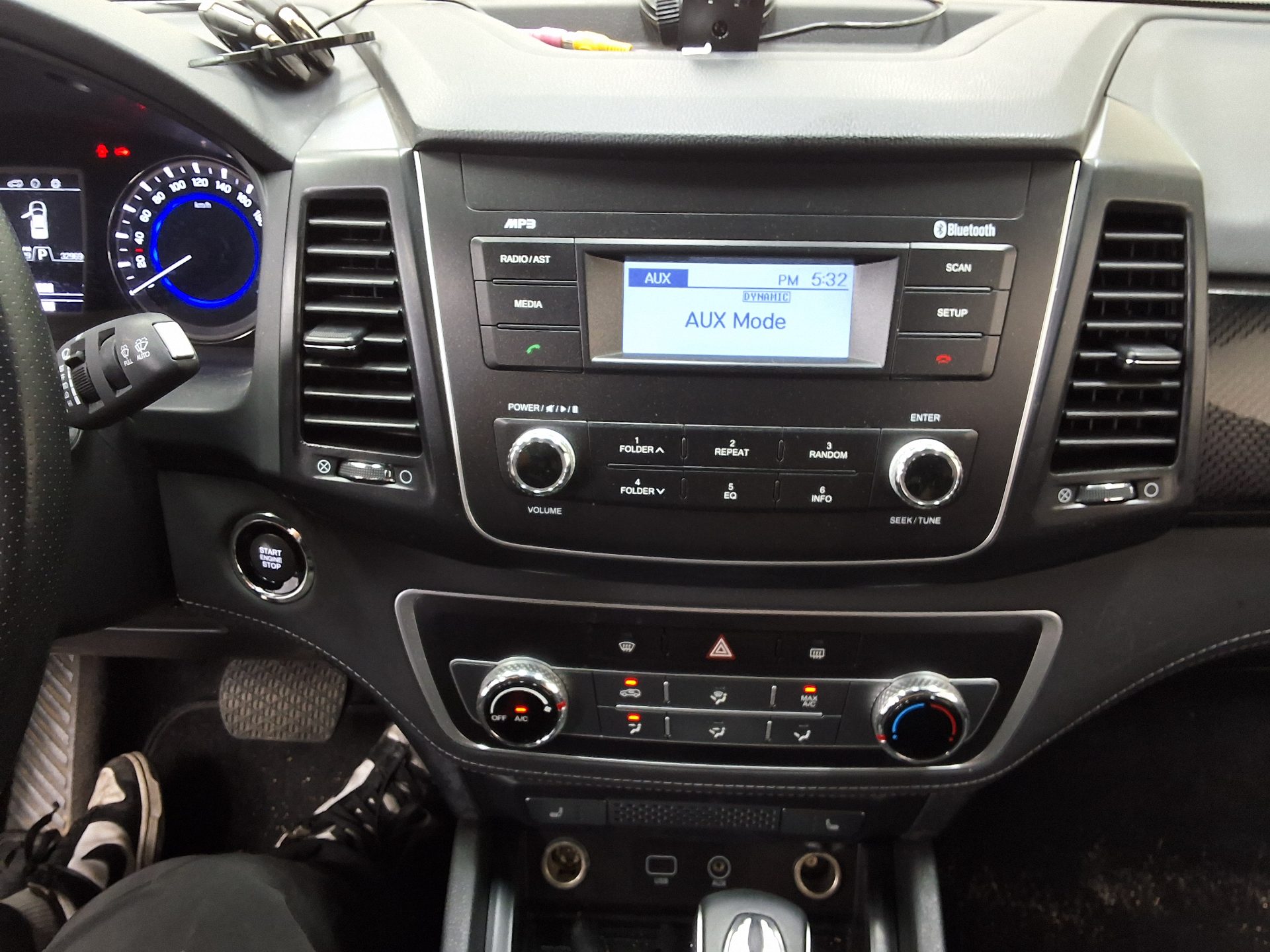 2021 - ssangyong rexton