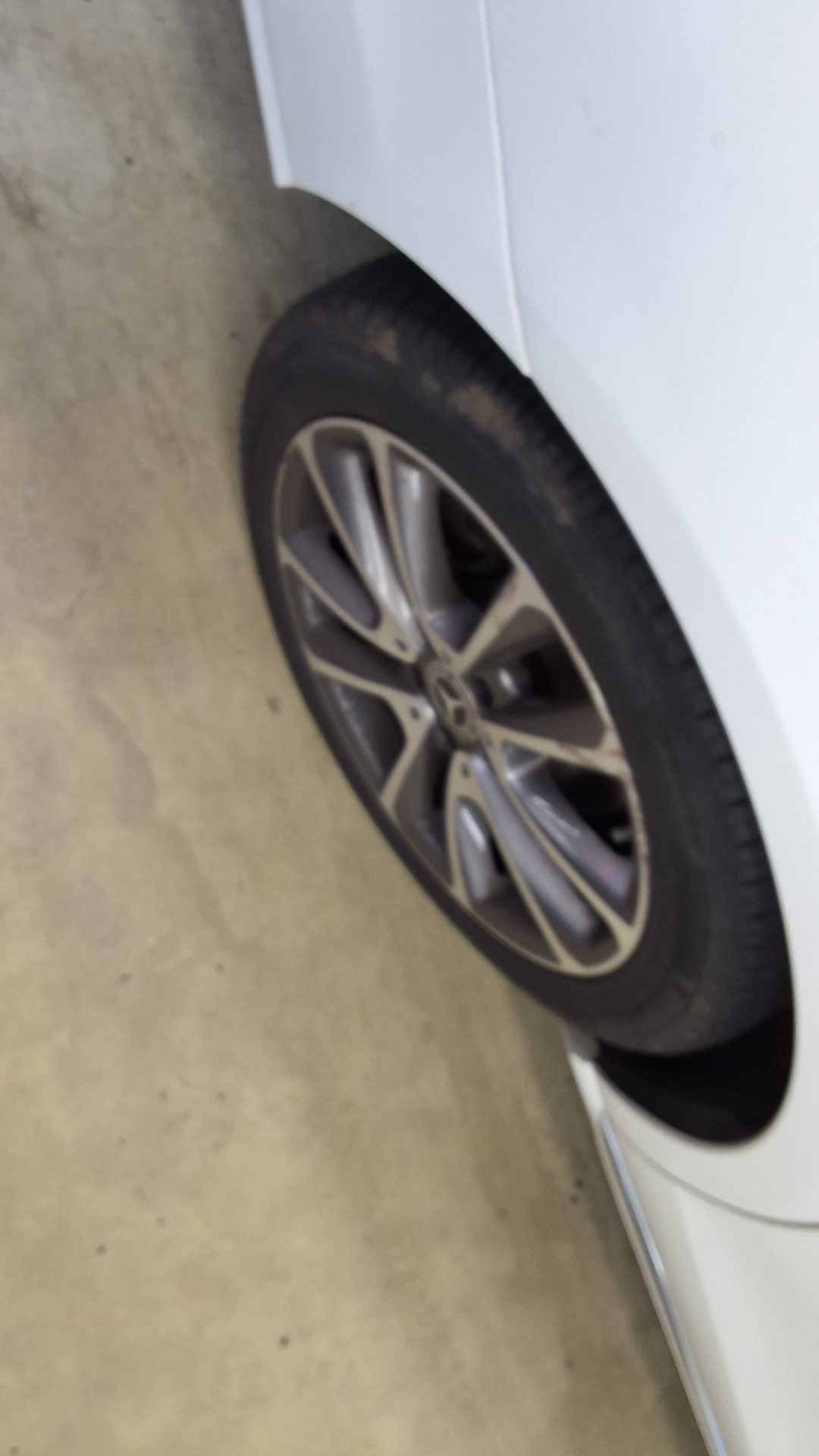 2019 - mercedes-benz e300