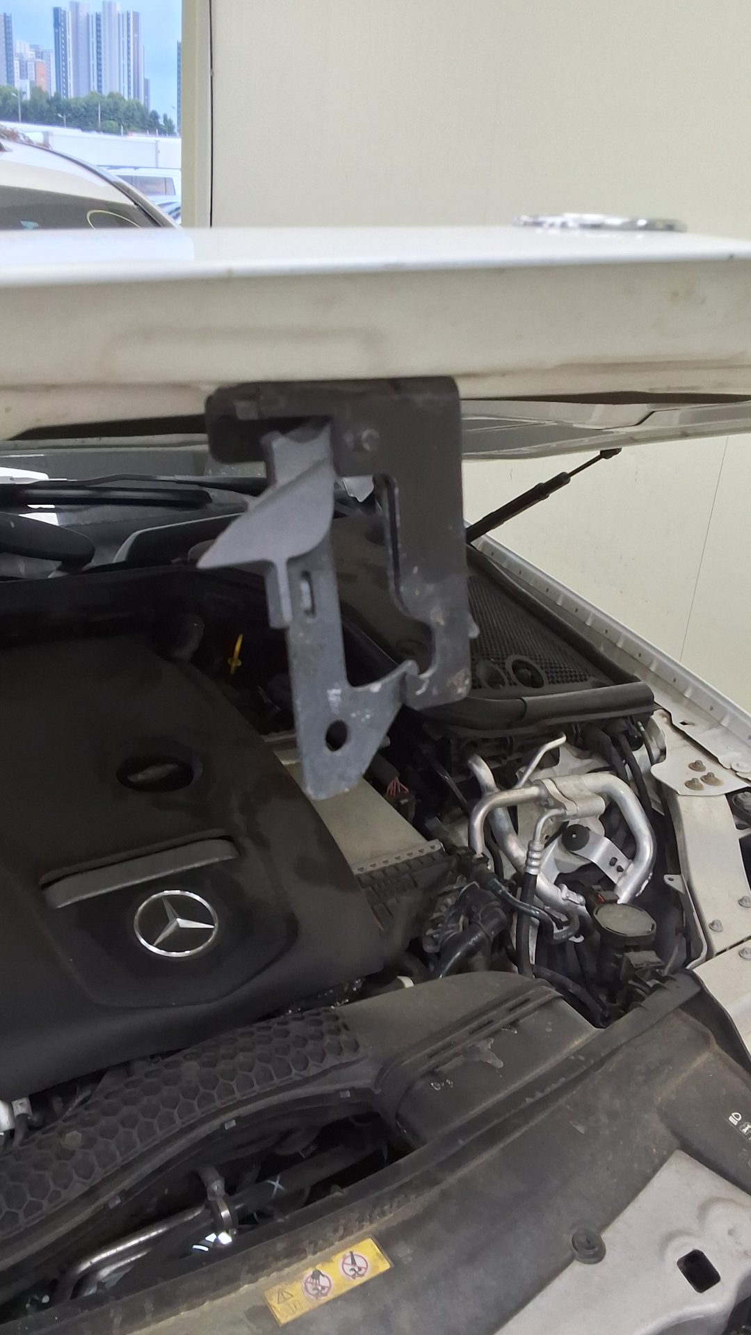 2019 - mercedes-benz e300