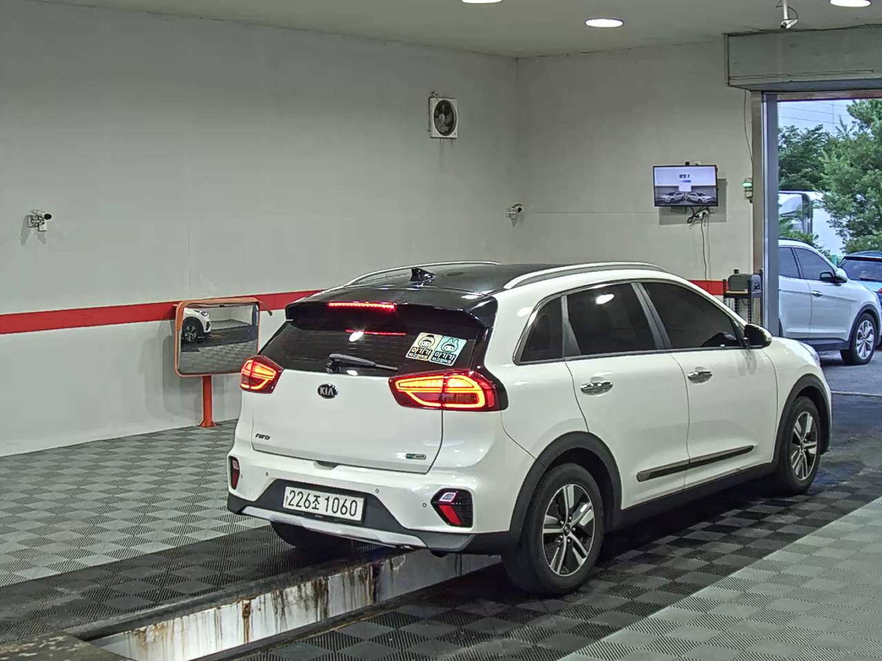 2020 - kia niro