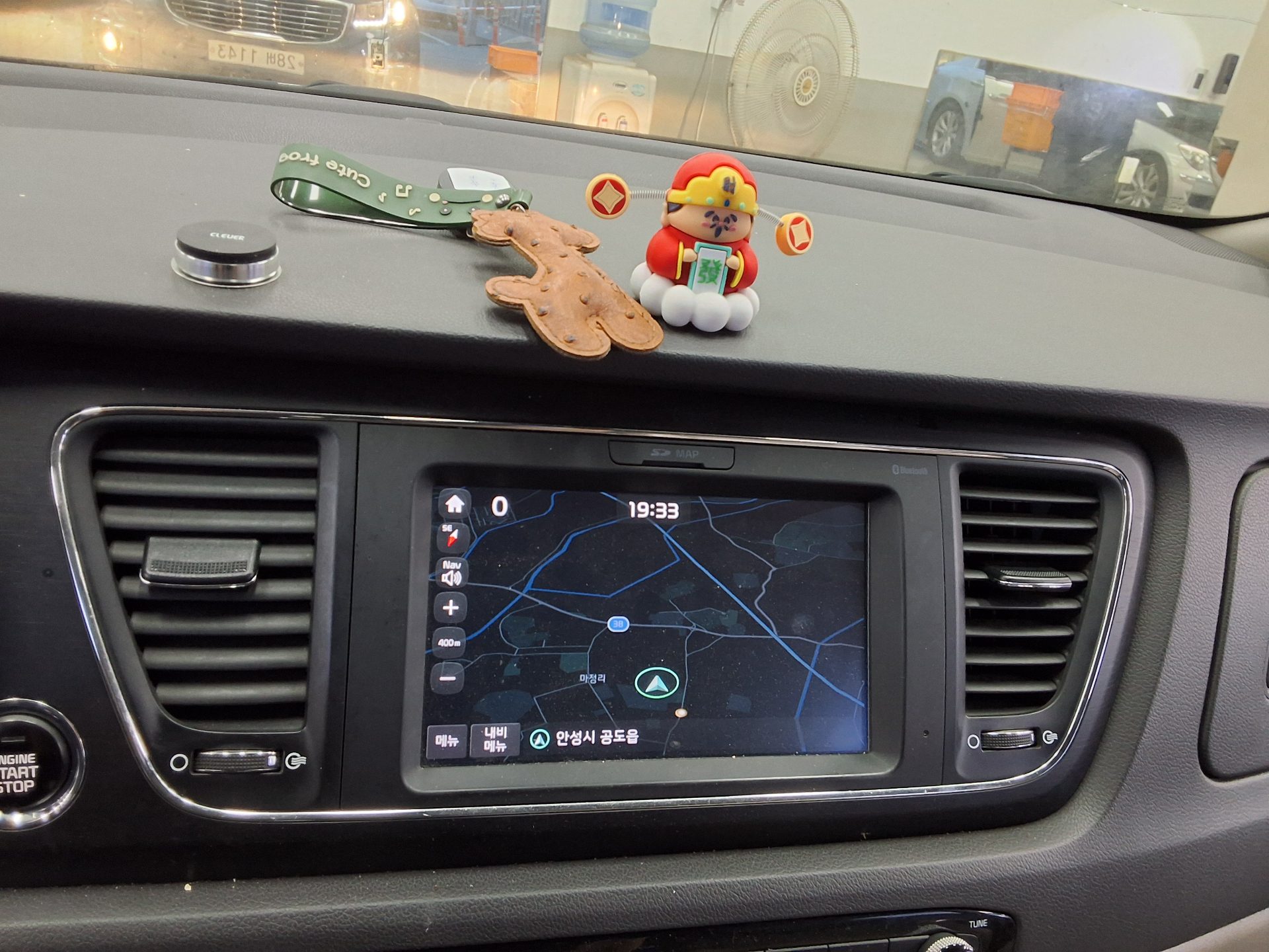 2017 - kia carnival