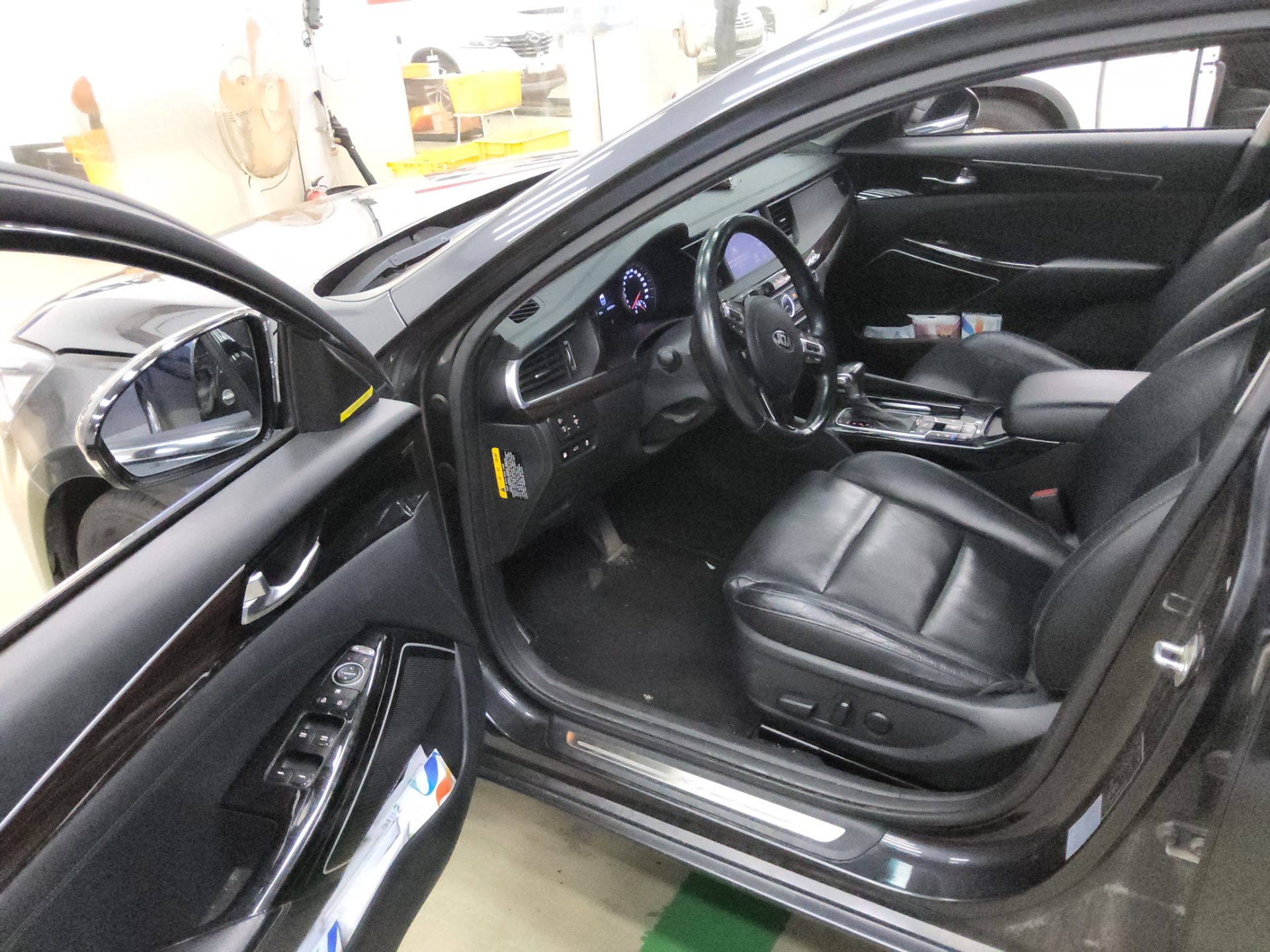 2019 - kia k7
