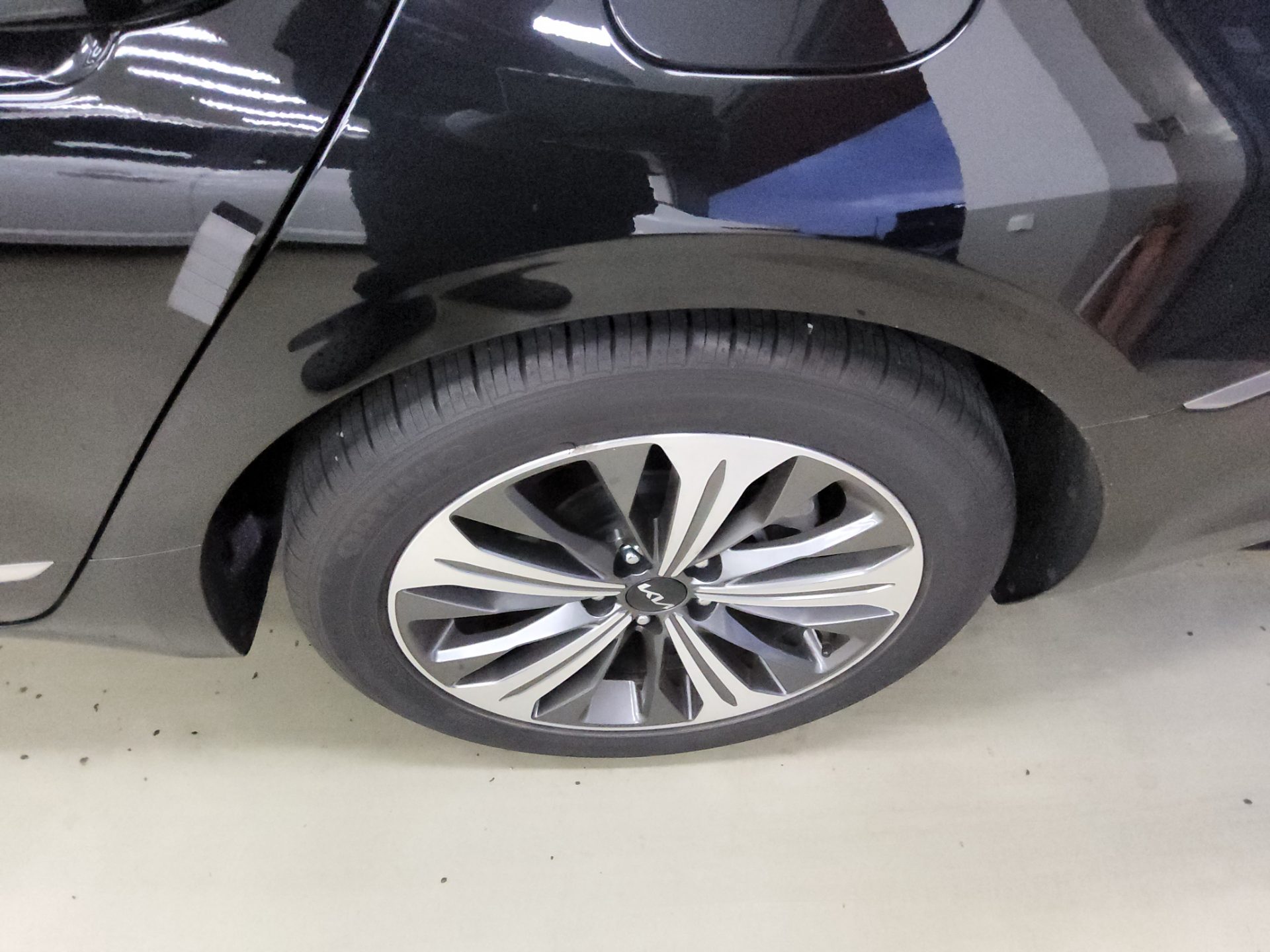 2022 - kia k8