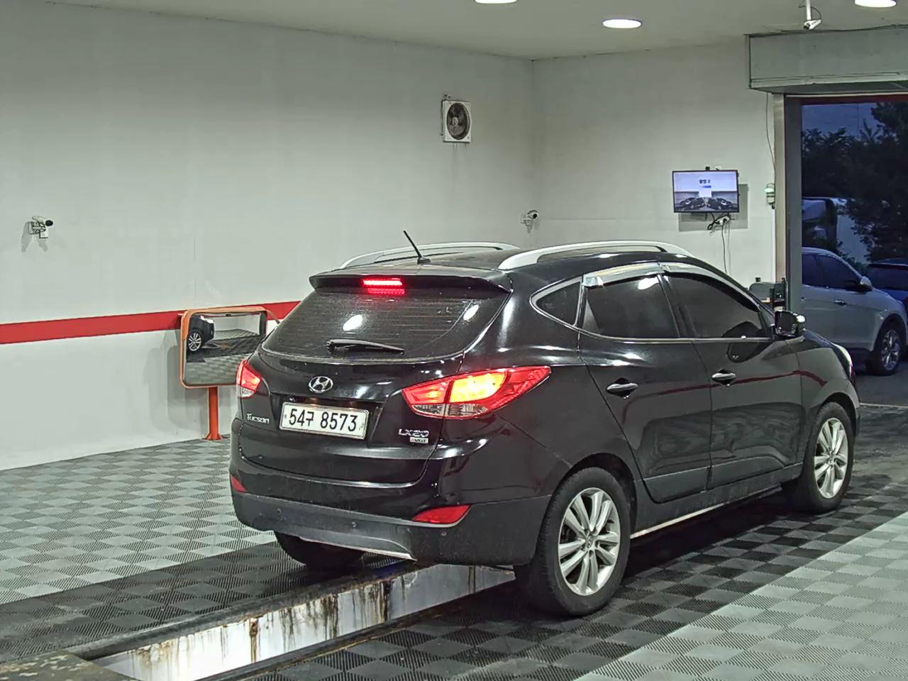 2010 - hyundai tucson