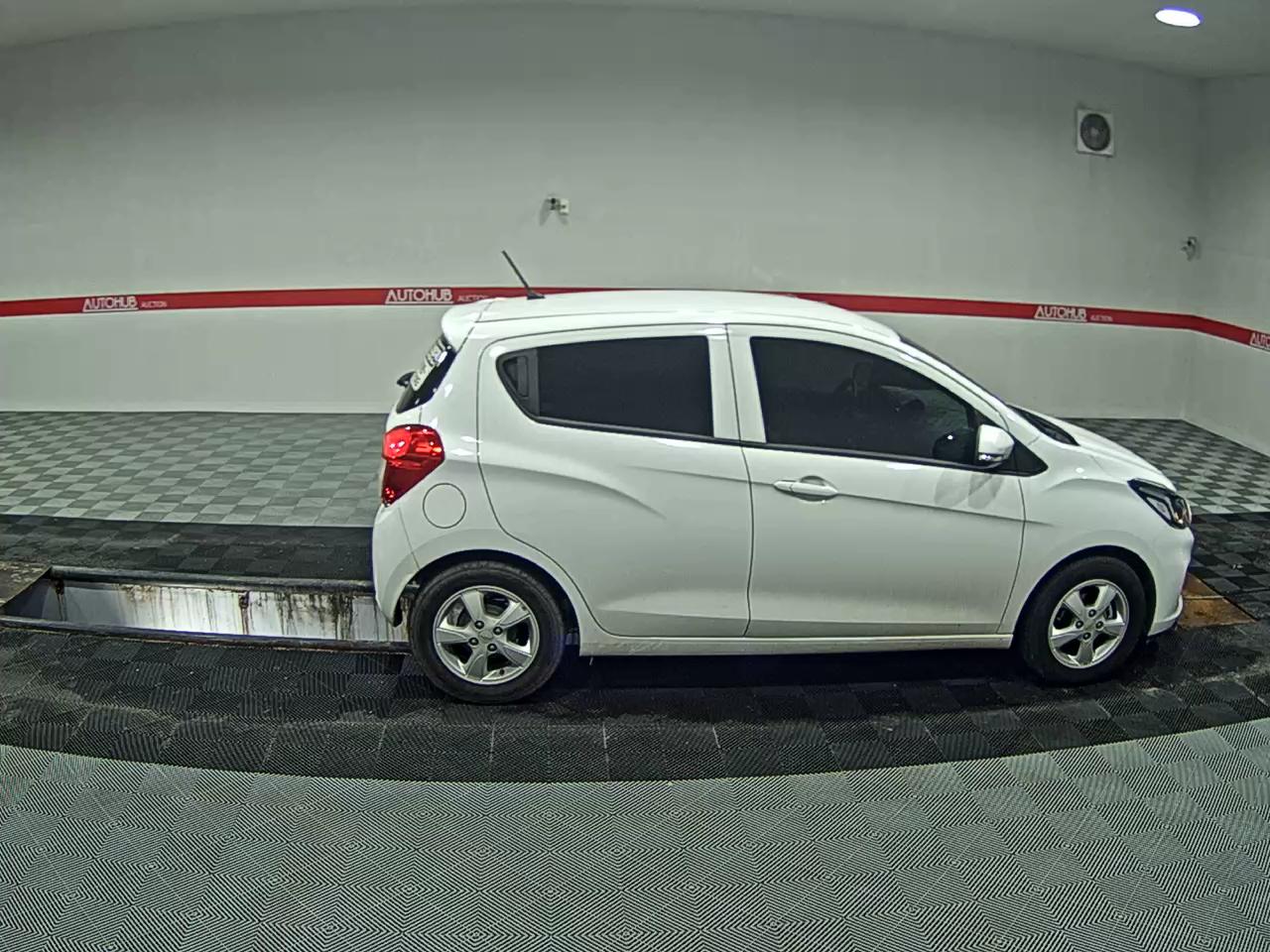 2019 - chevrolet spark