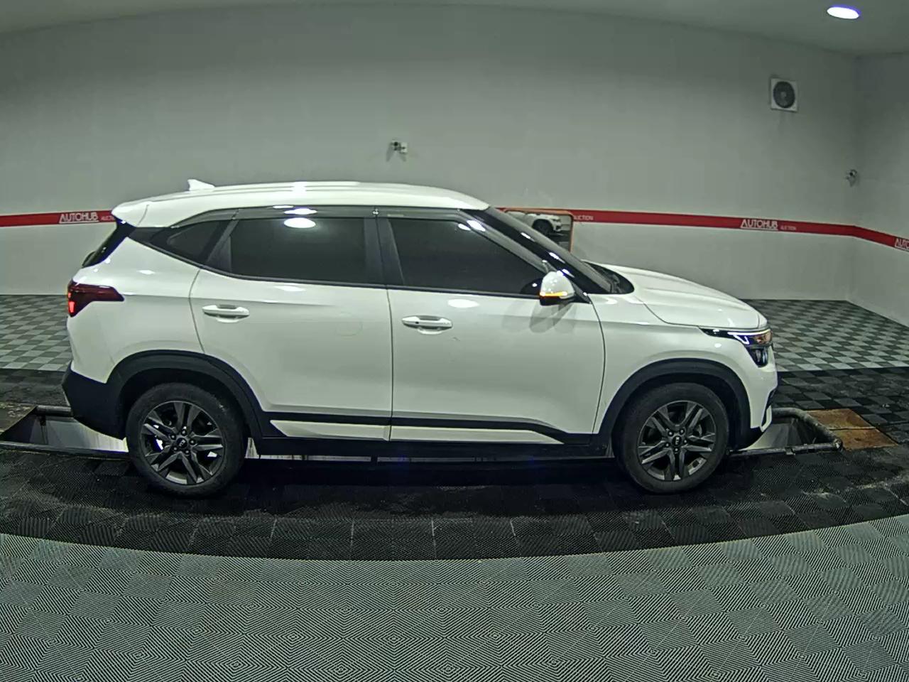 2020 - kia seltos