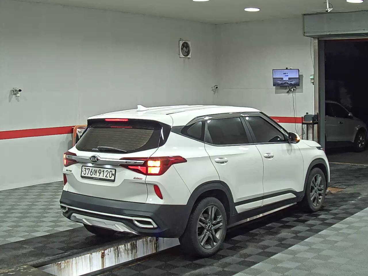 2020 - kia seltos