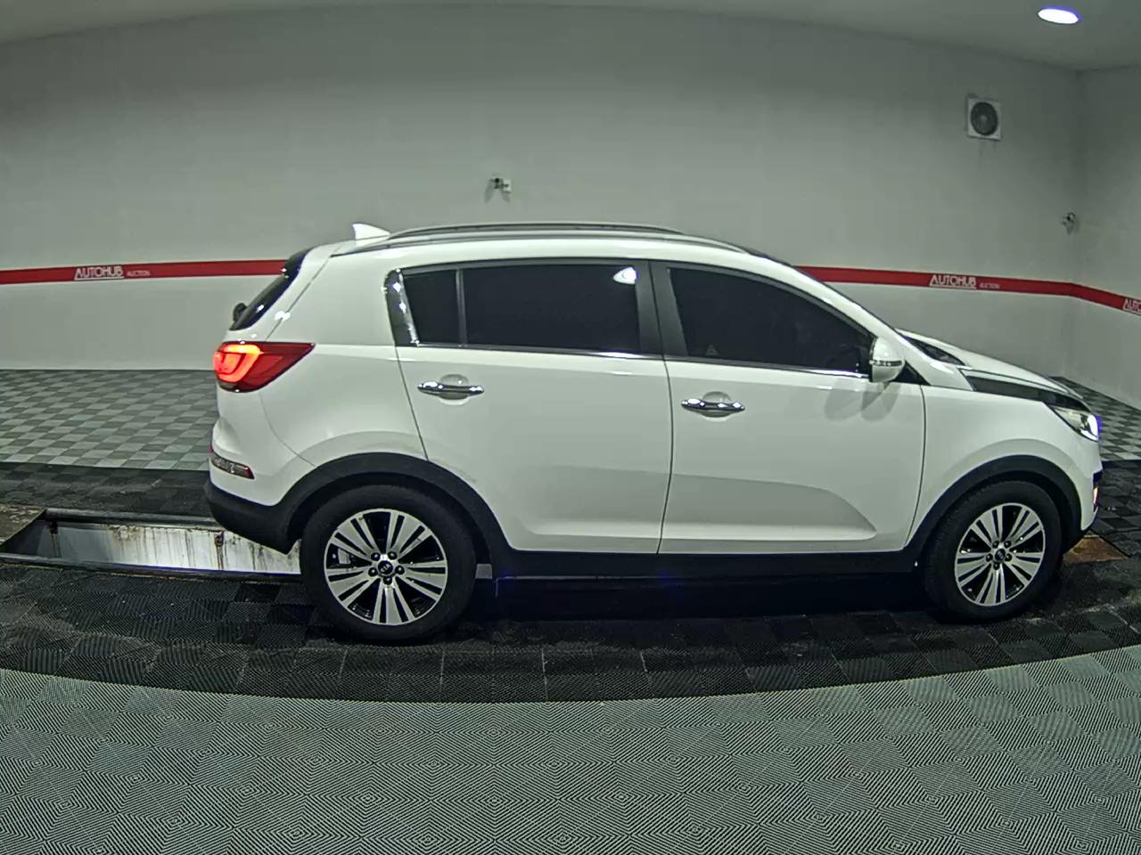 2016 - kia sportage
