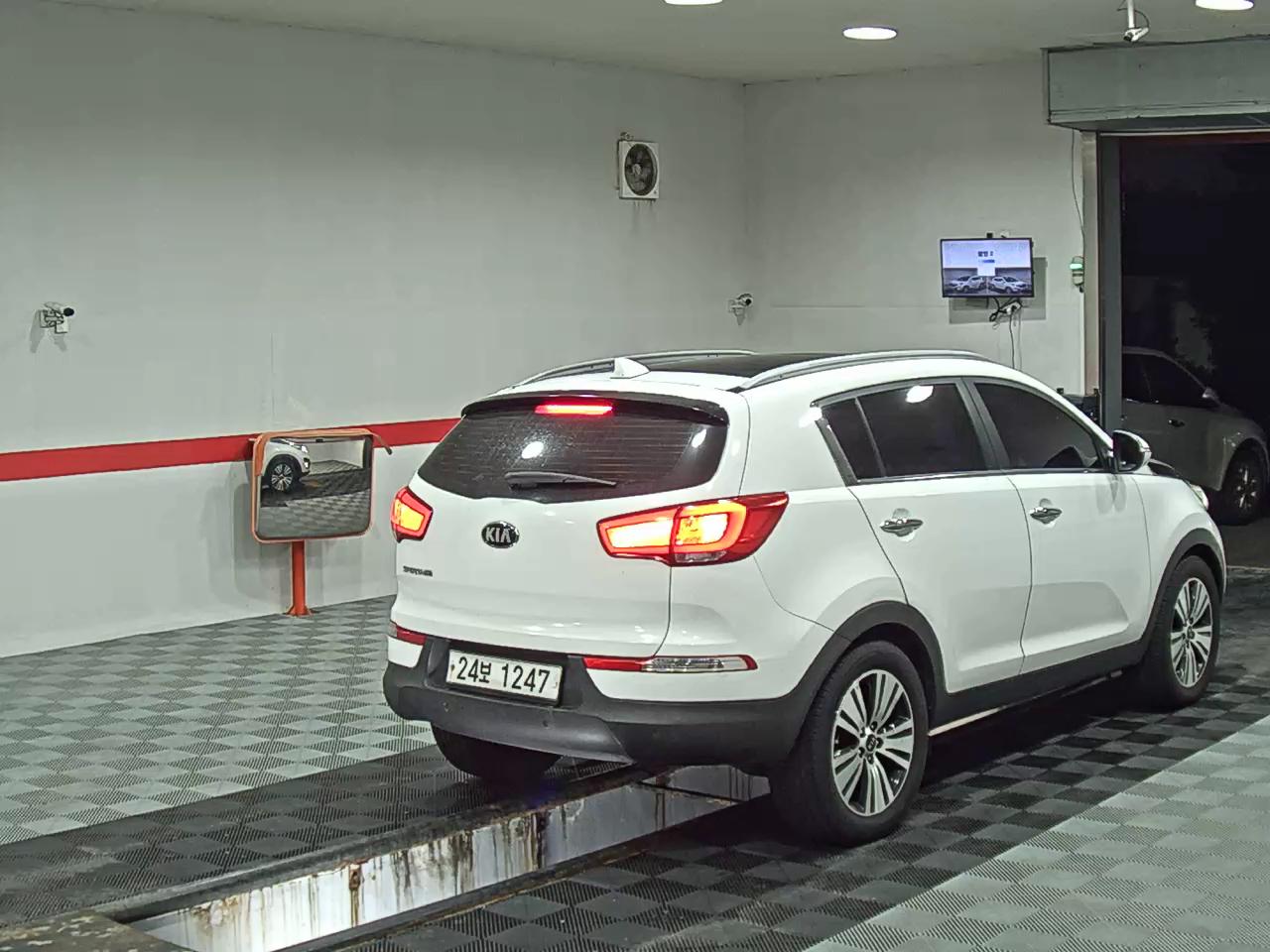 2016 - kia sportage