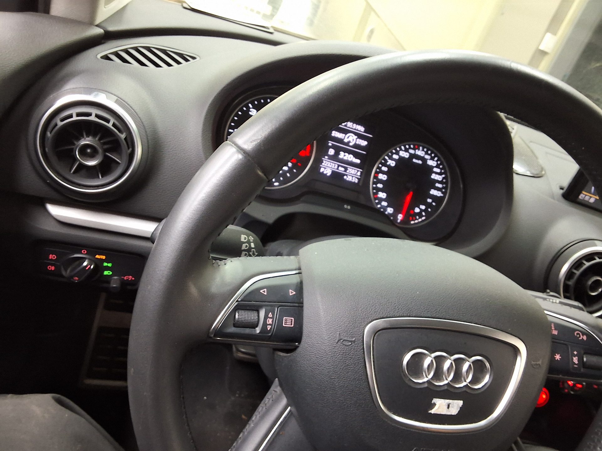 2014 - audi a3