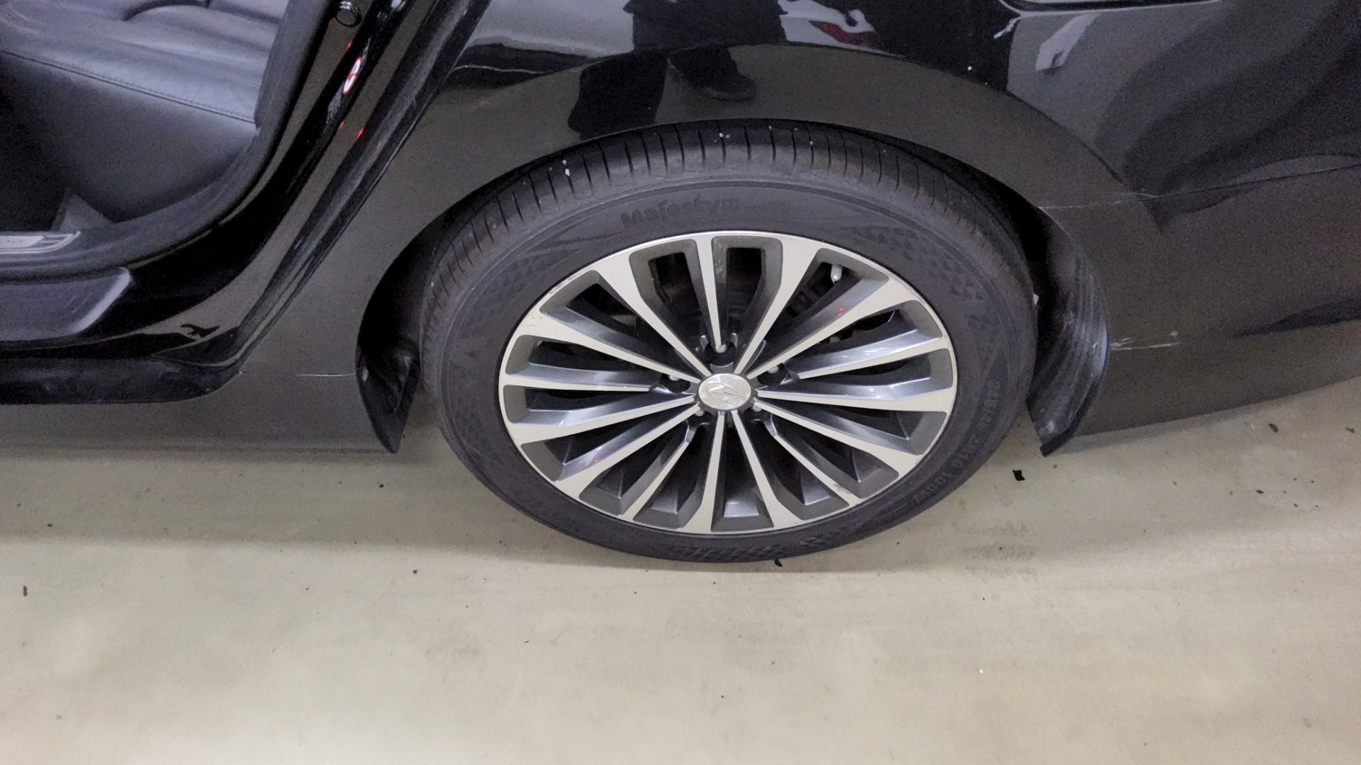 2014 - hyundai grandeur