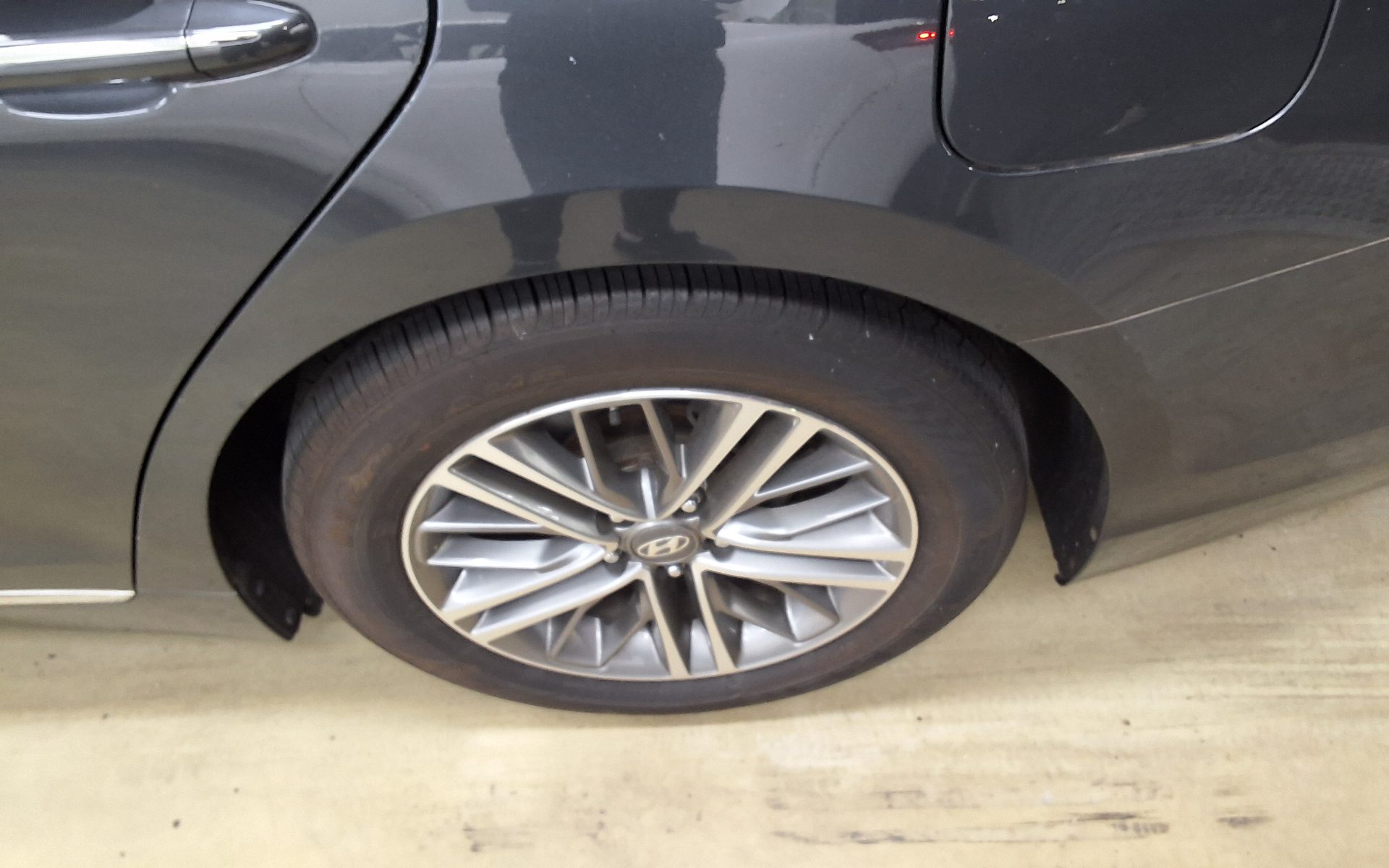 2018 - hyundai grandeur