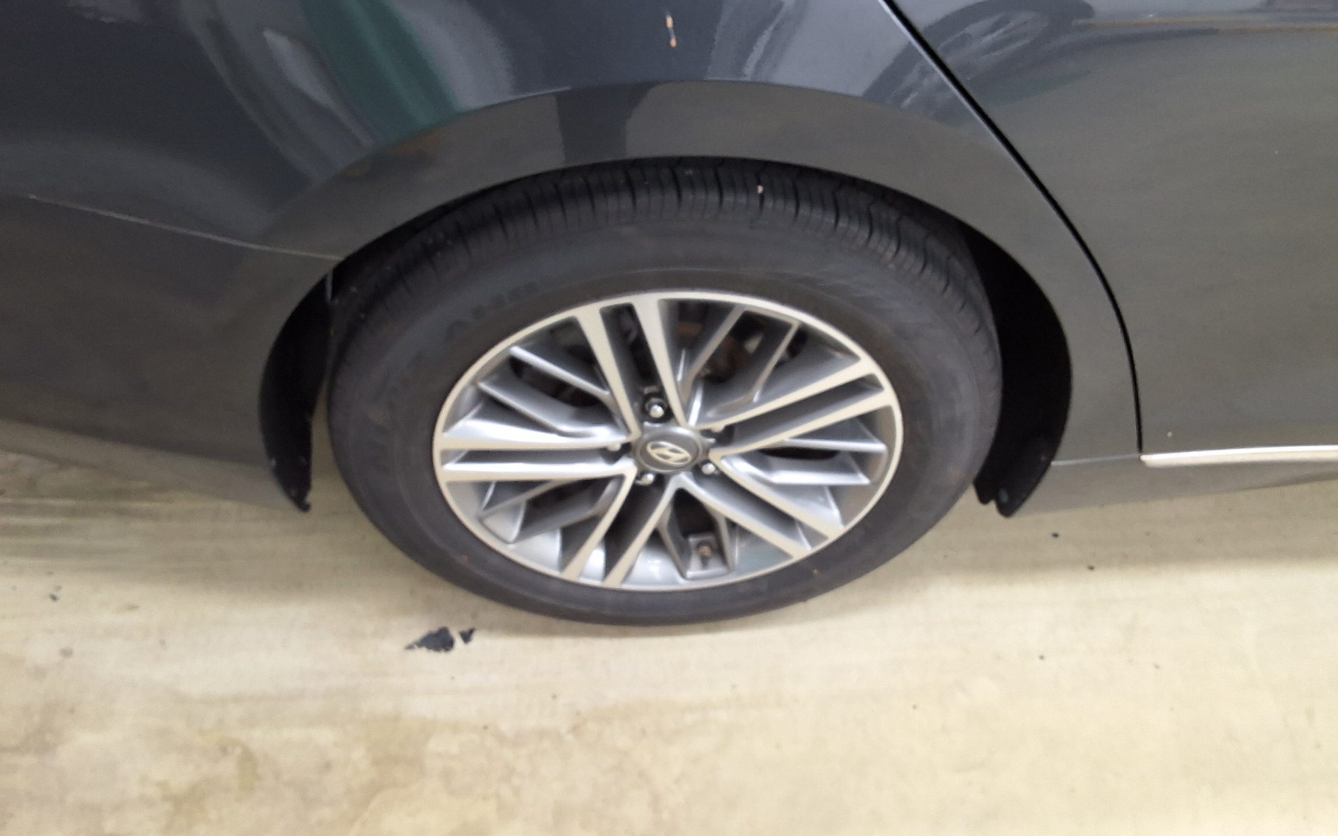 2018 - hyundai grandeur