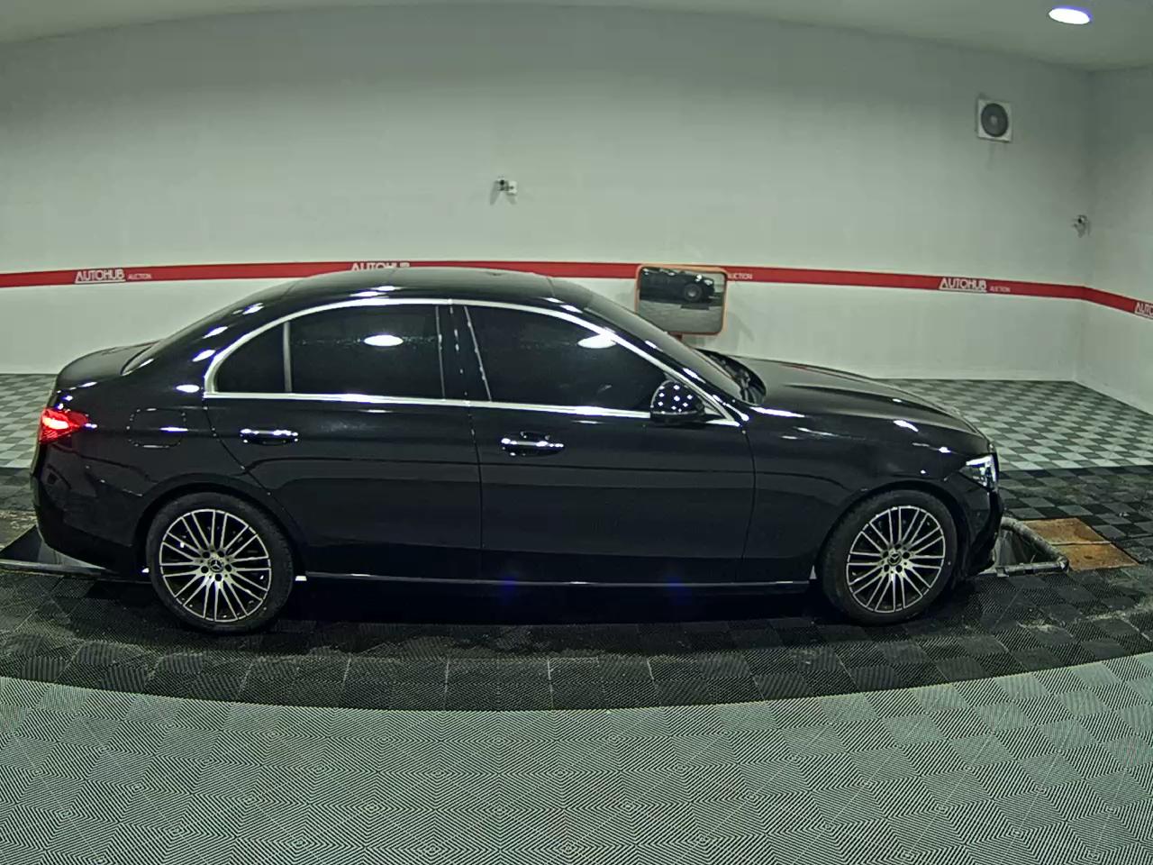 2024 - mercedes-benz c300
