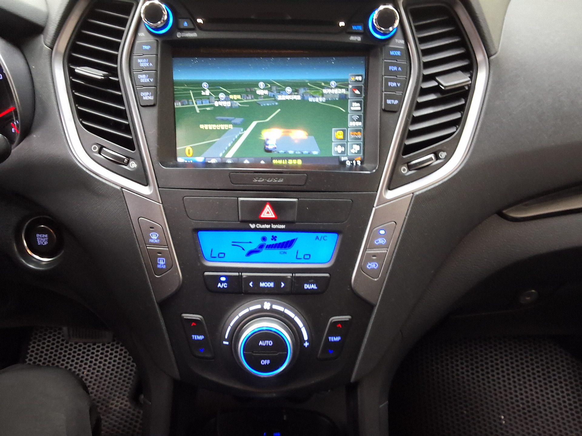 2014 - hyundai santa fe