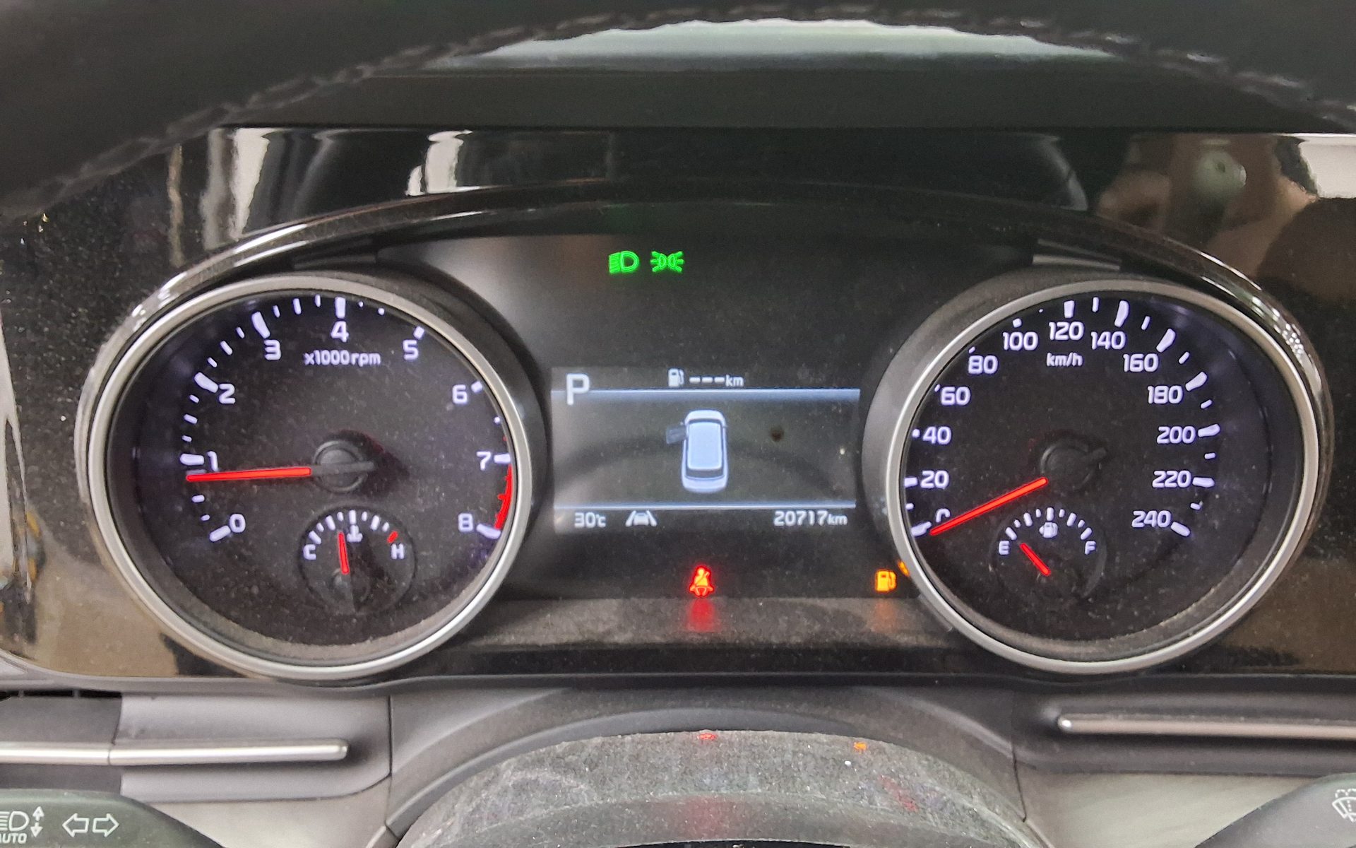 2023 - kia carnival