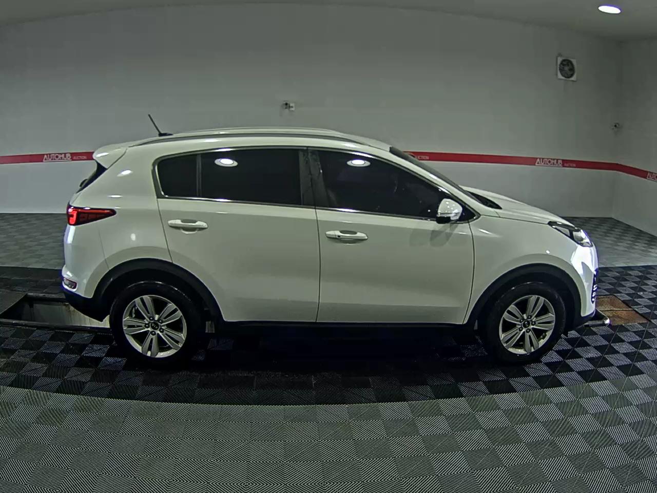 2016 - kia sportage