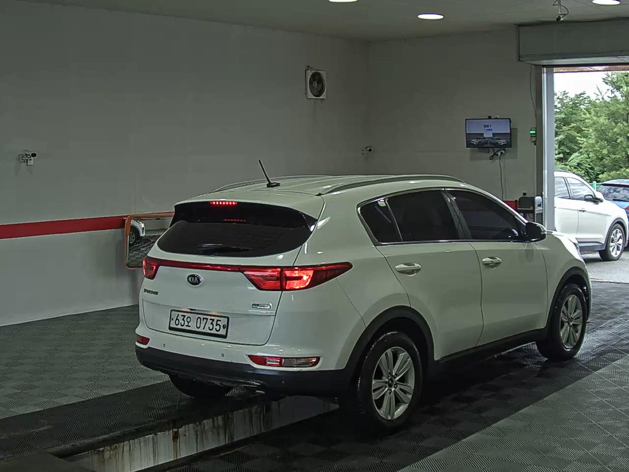2016 - kia sportage