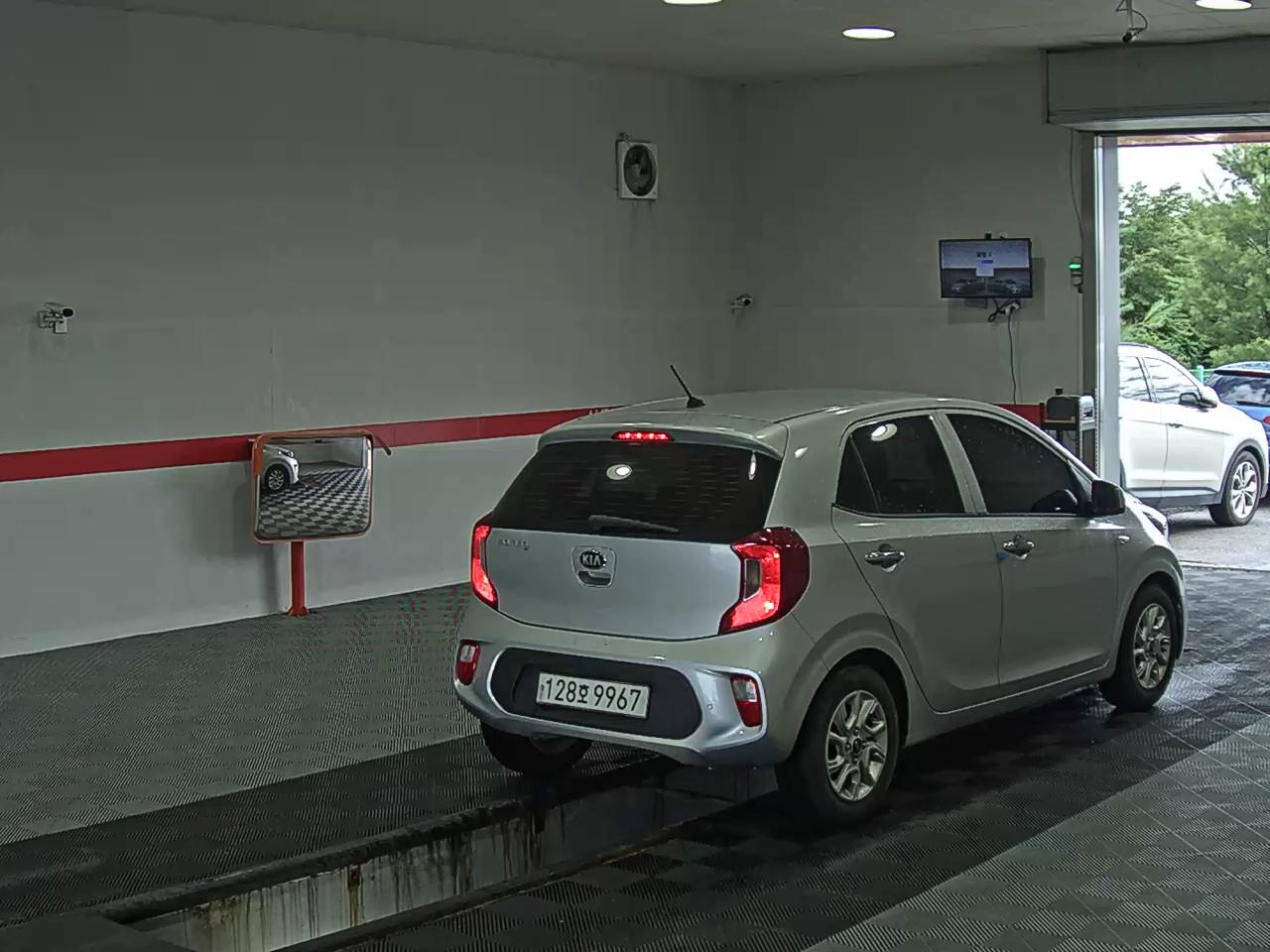 2020 - kia morning