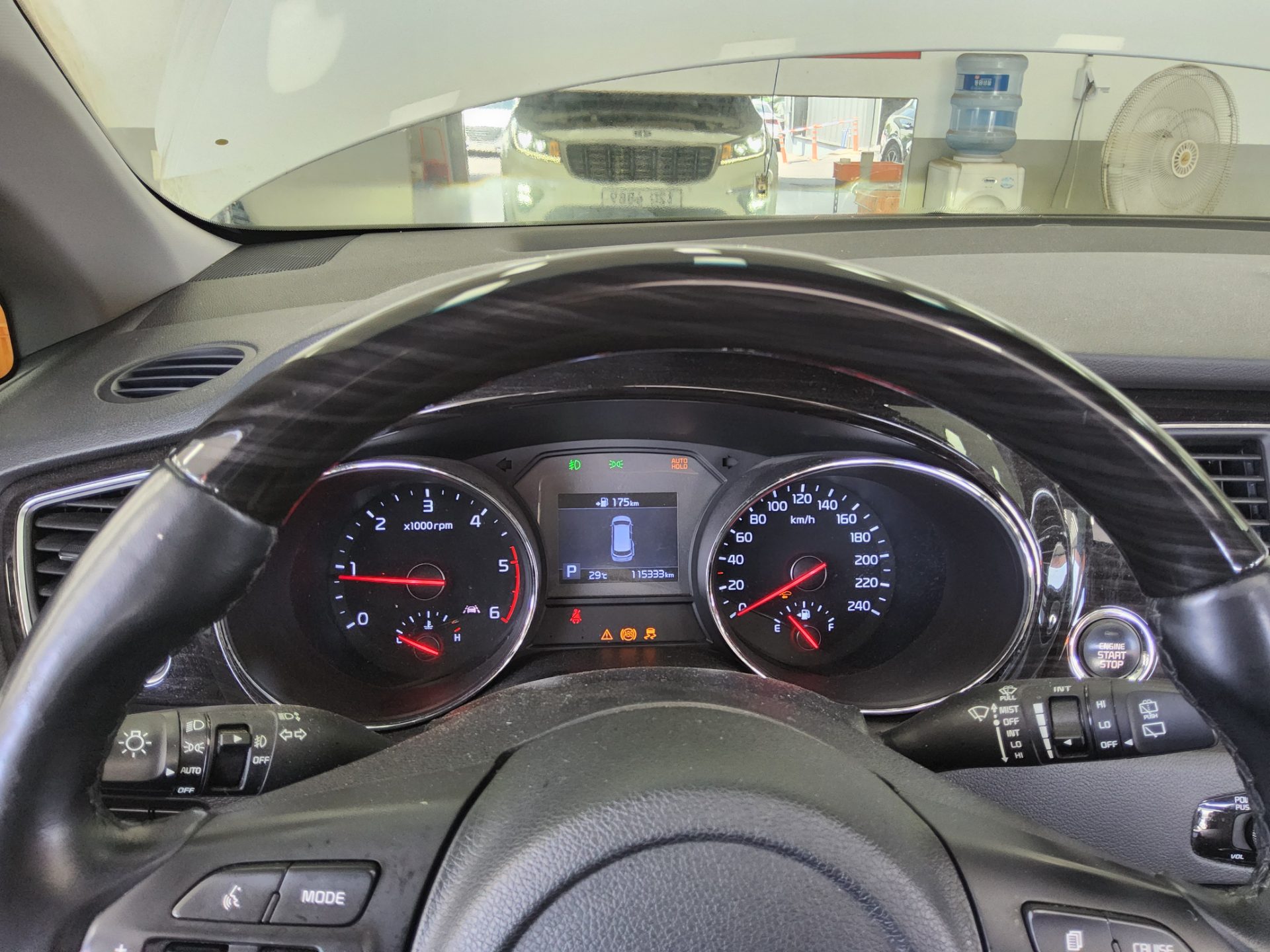 2019 - kia carnival