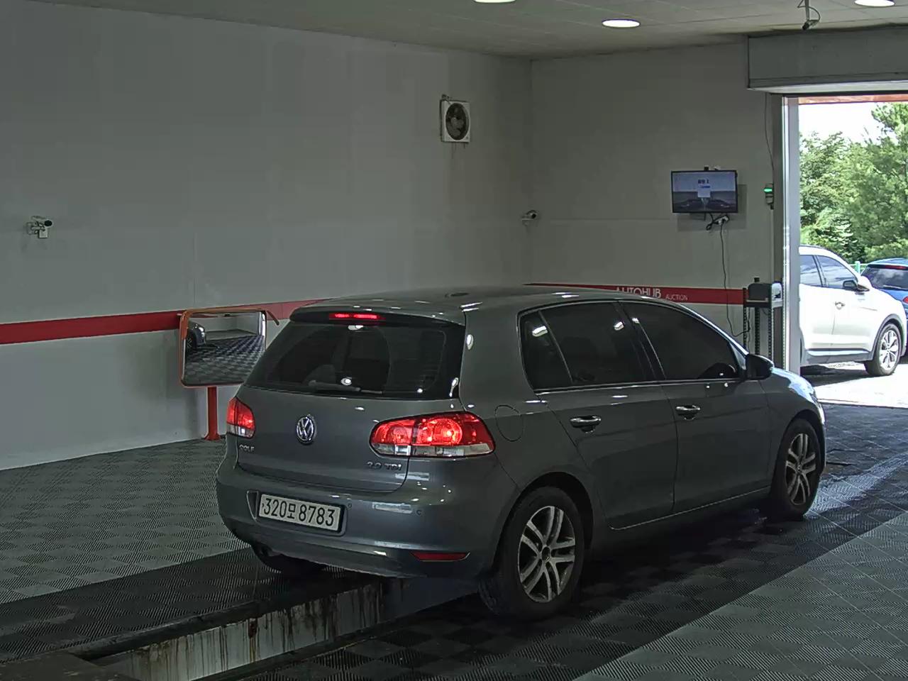 2010 - volkswagen golf