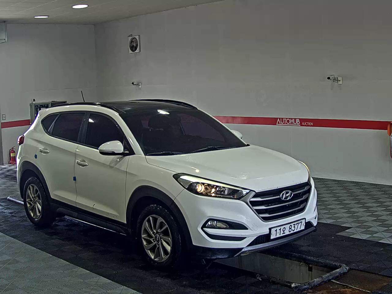 2016 - hyundai tucson