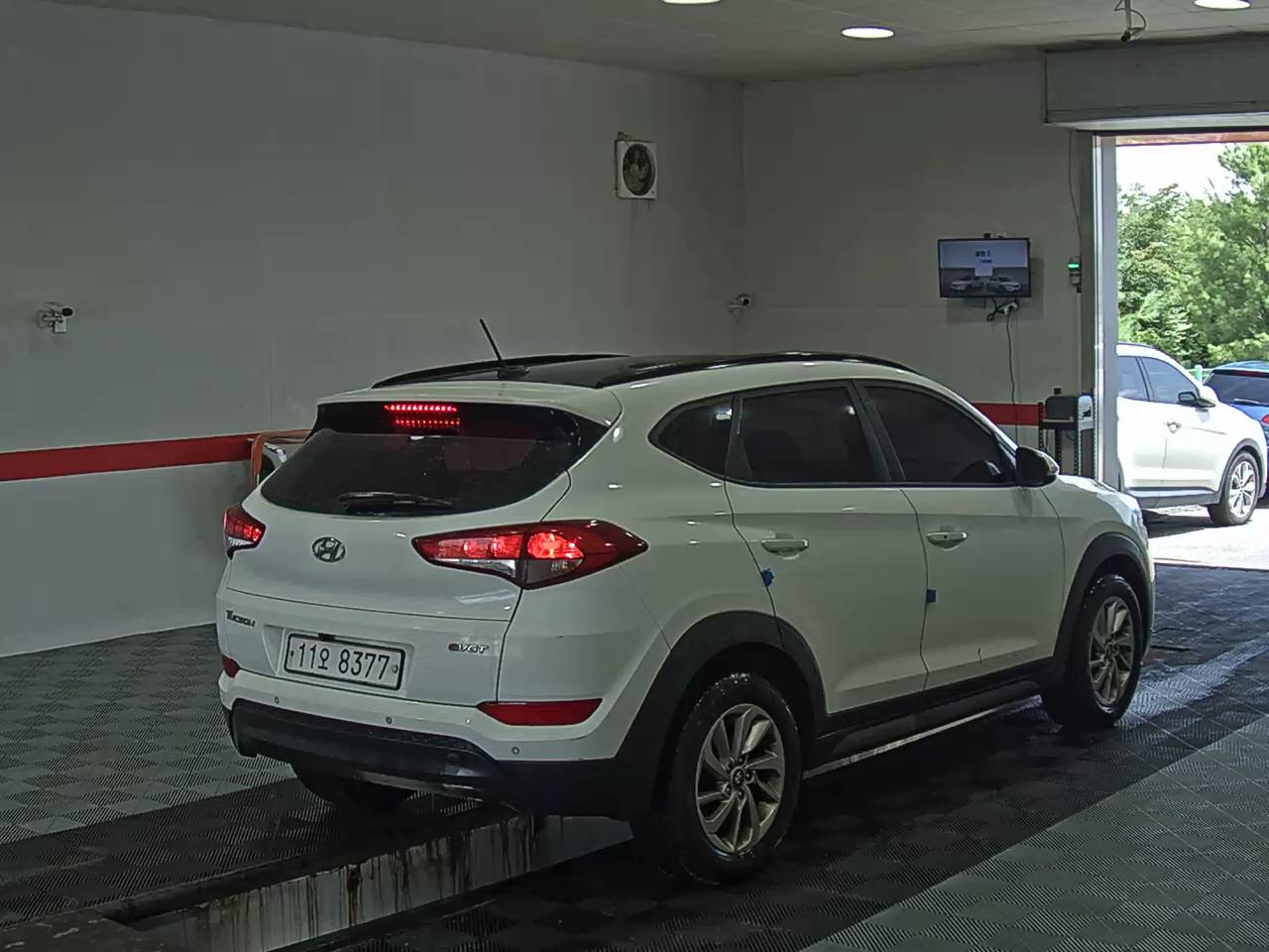 2016 - hyundai tucson