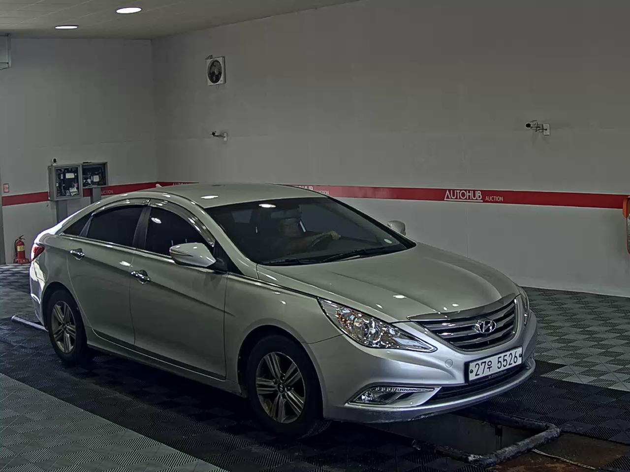 2013 - hyundai sonata