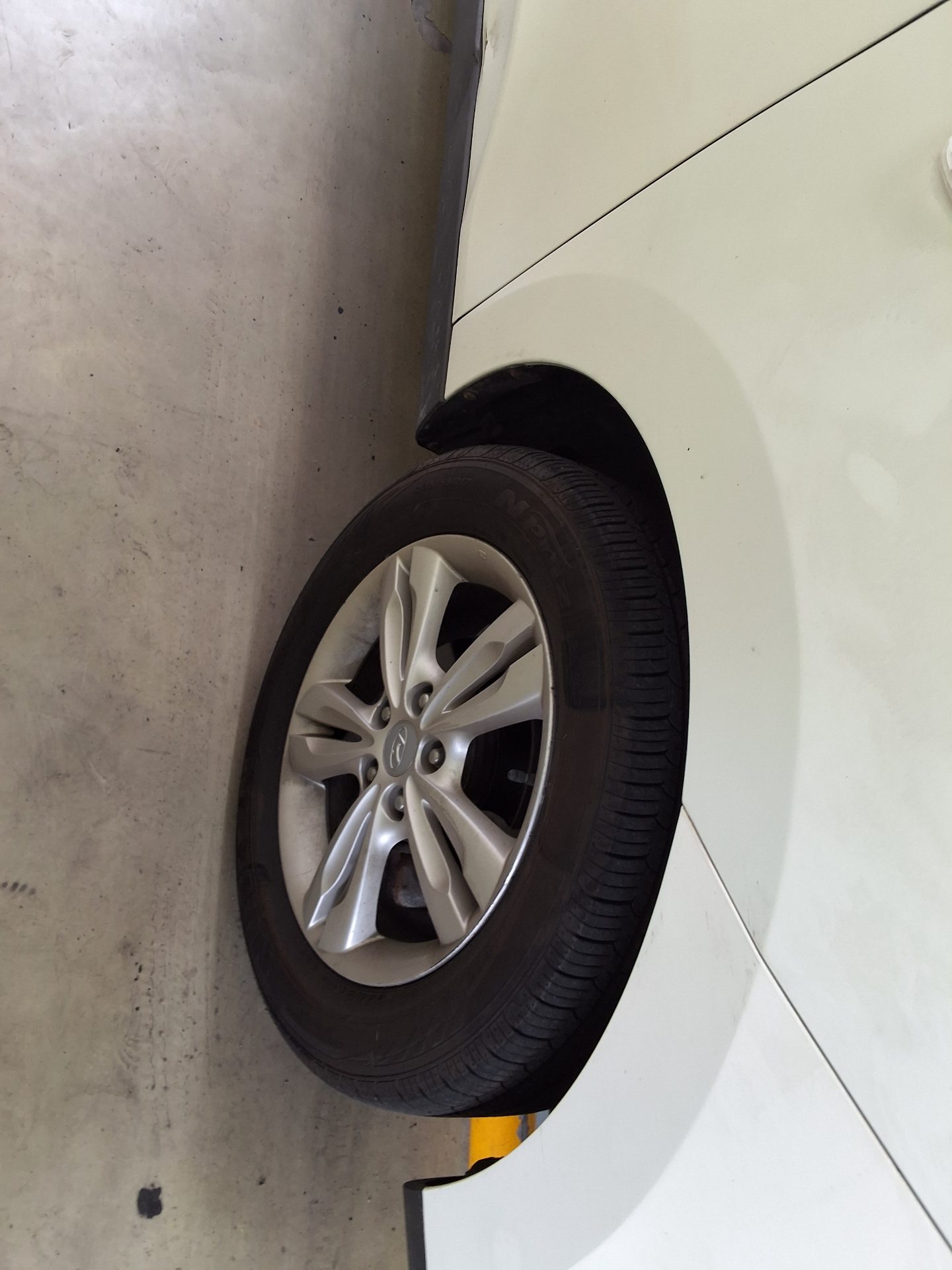 2010 - hyundai tucson