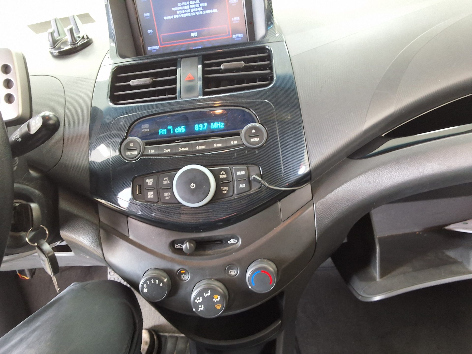 2012 - chevrolet spark